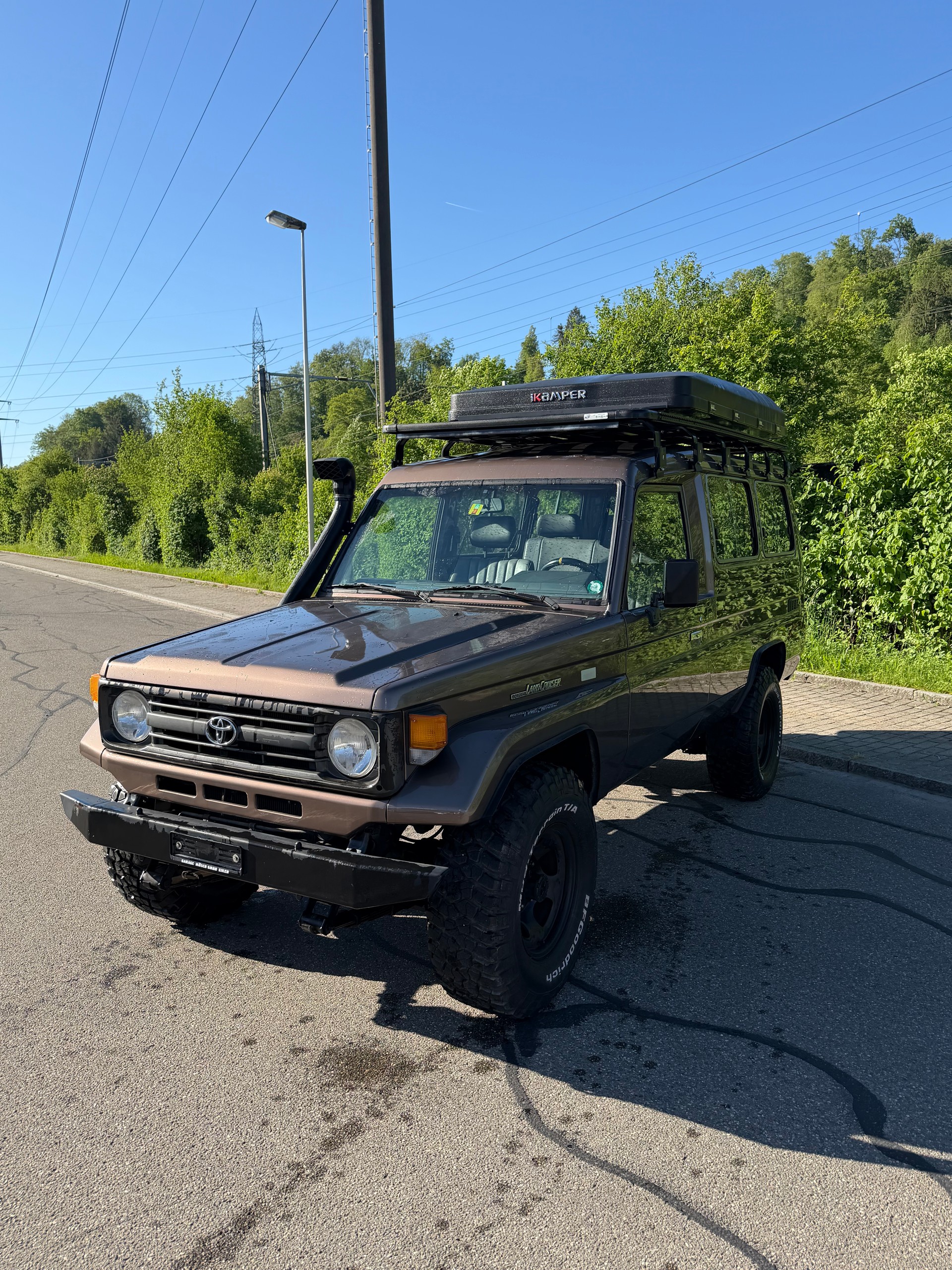 TOYOTA Land Cruiser 400 Hdt Long 4.2D-image-1