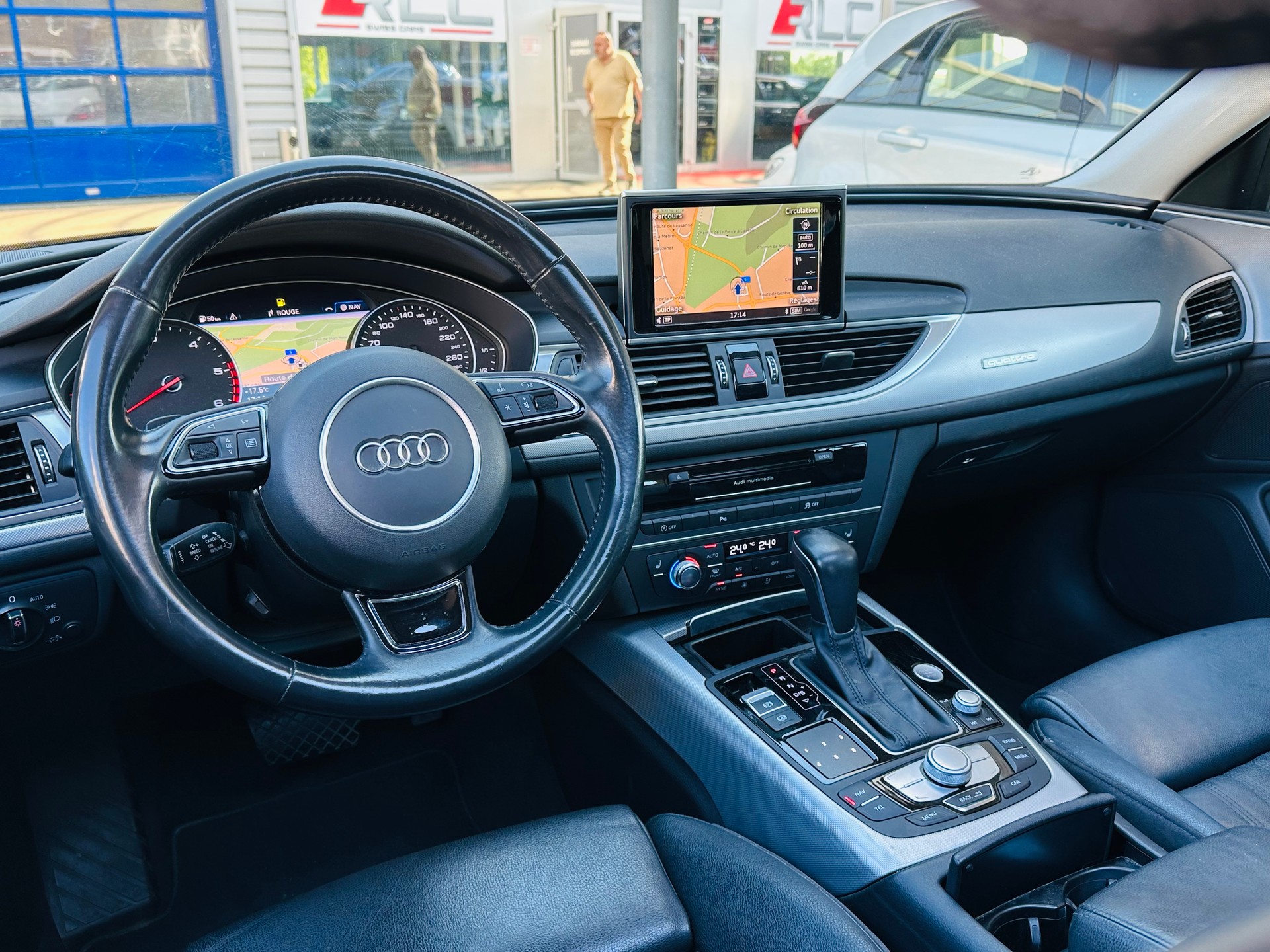 AUDI A6 Limousine 3.0 TDI V6 Attraction quattro S-tronic-image-18