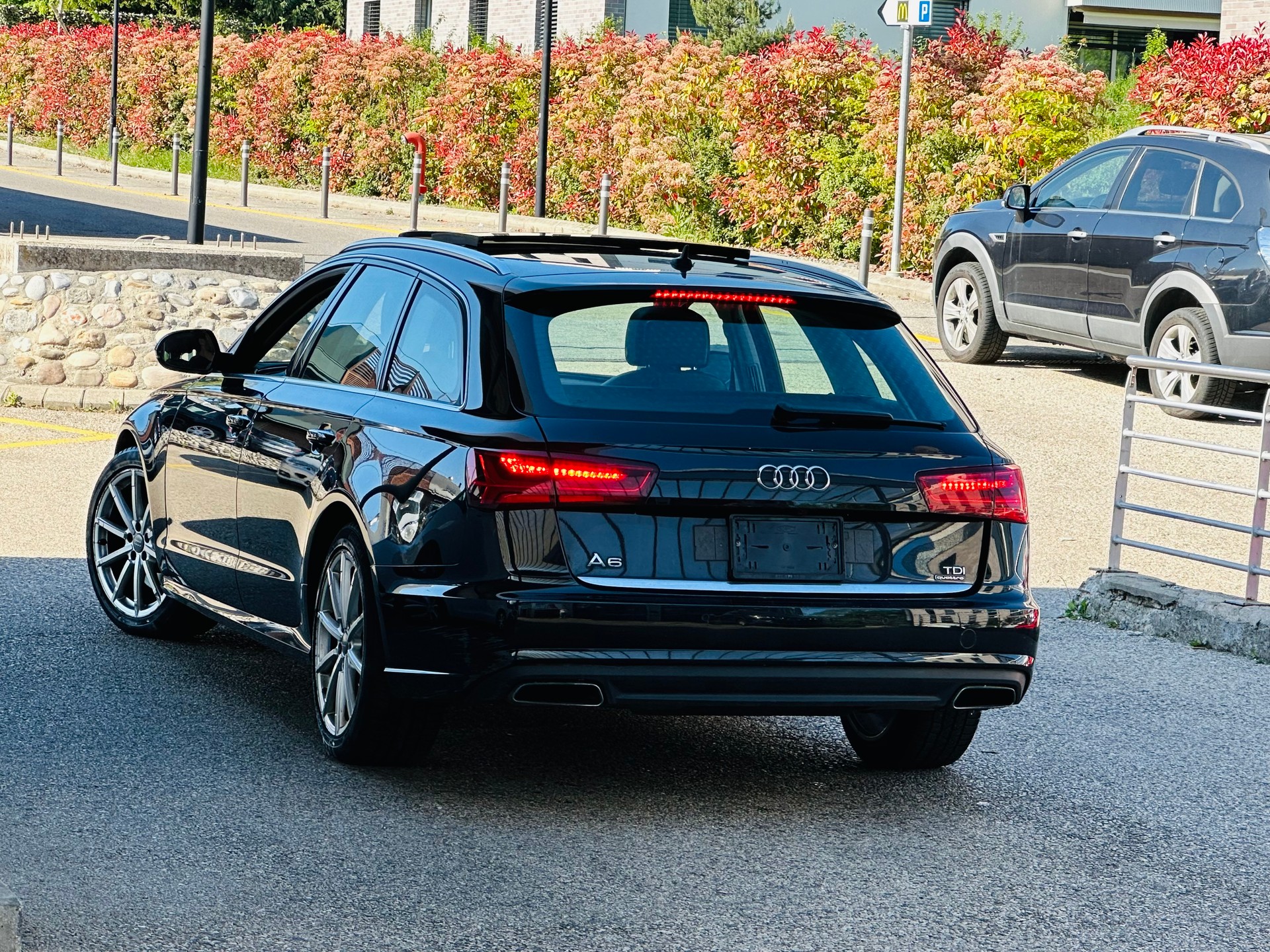 AUDI A6 Limousine 3.0 TDI V6 Attraction quattro S-tronic-image-11