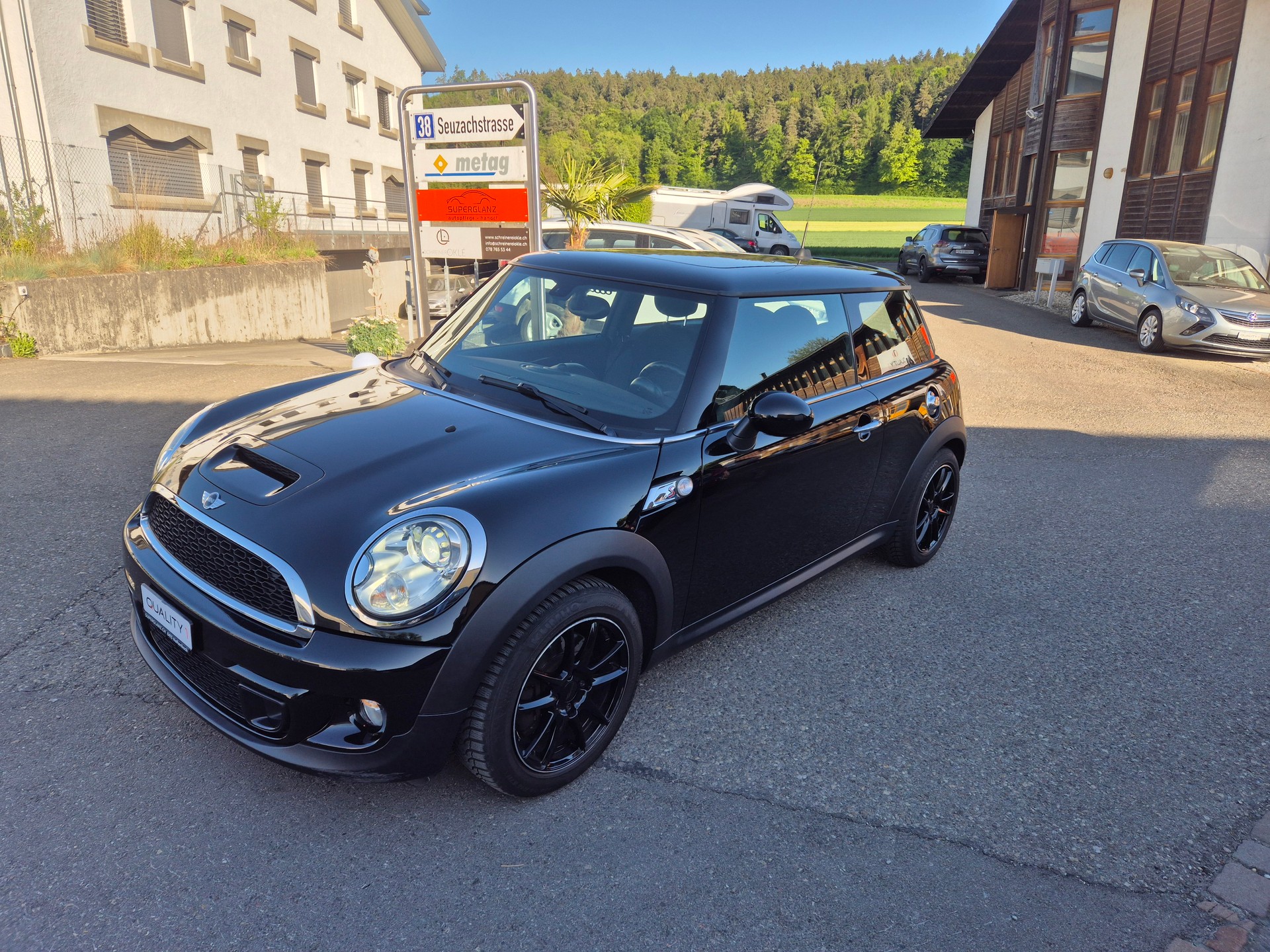 MINI Cooper S-image-10