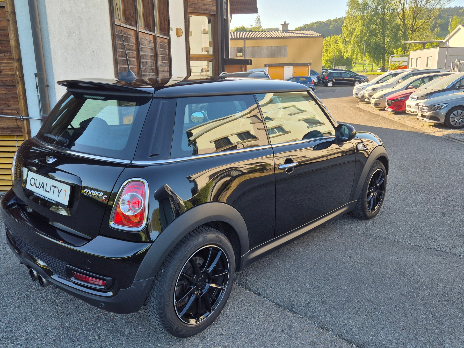 MINI Cooper S-image-4