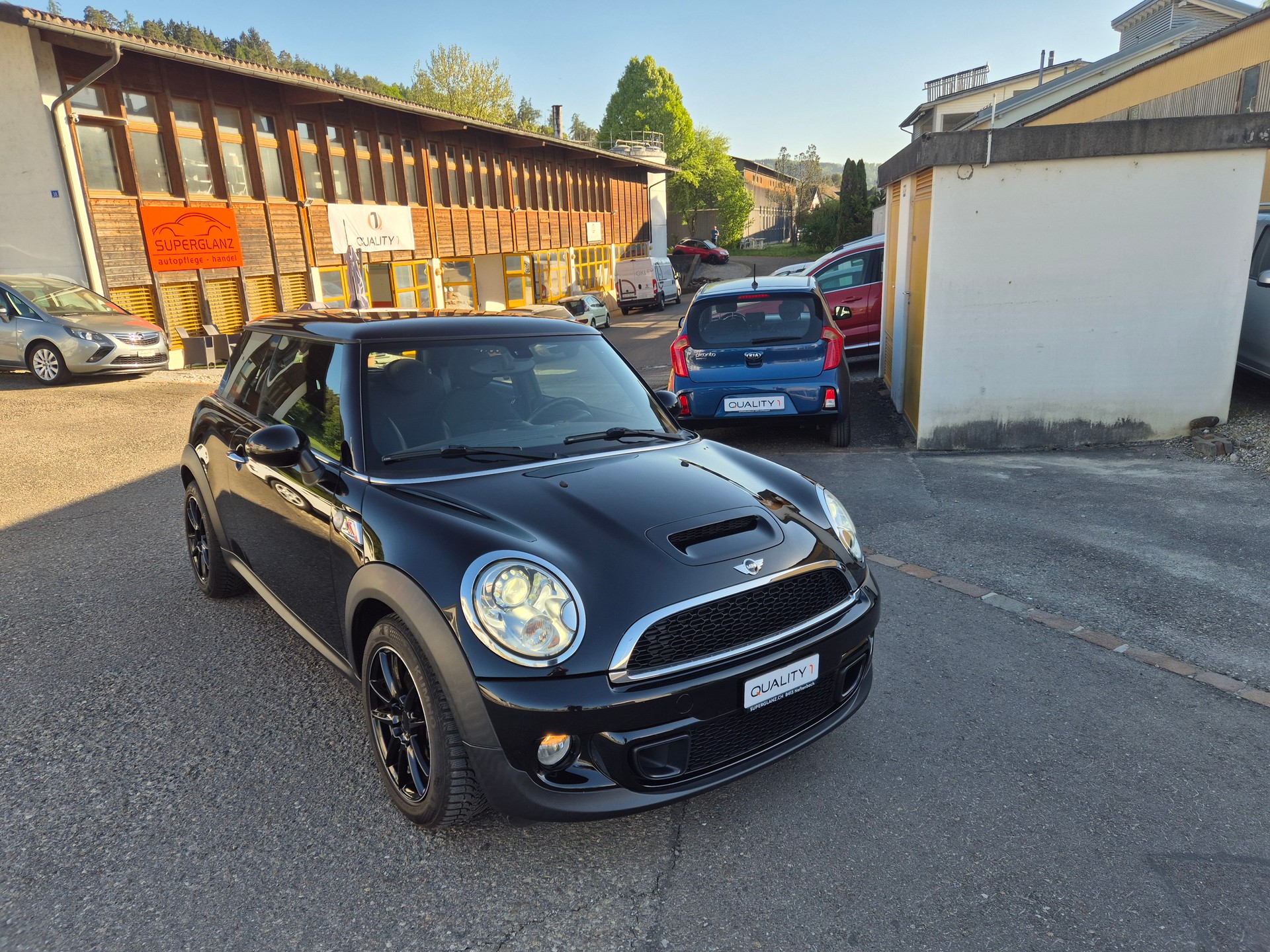 MINI Cooper S-image-14