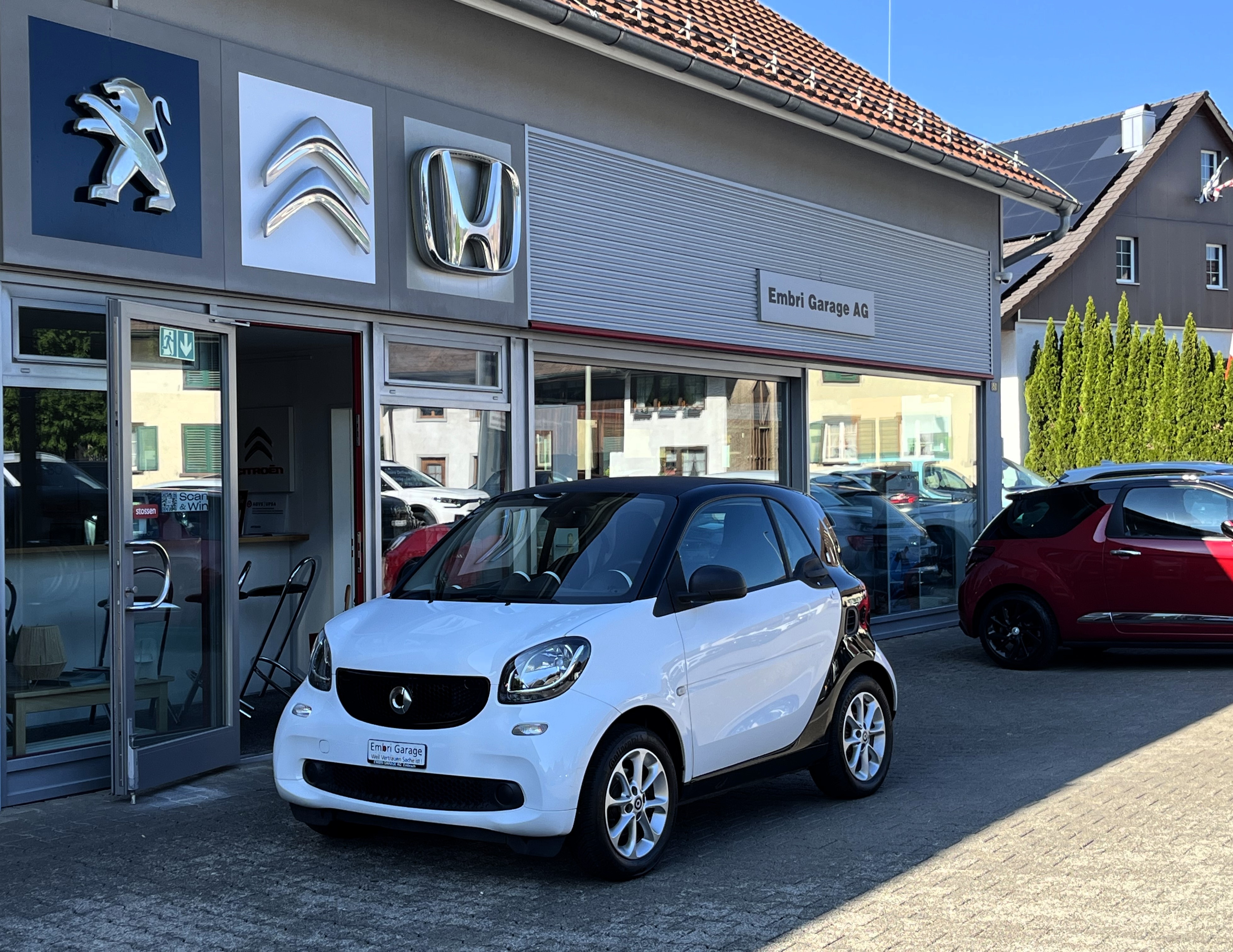 Car photo