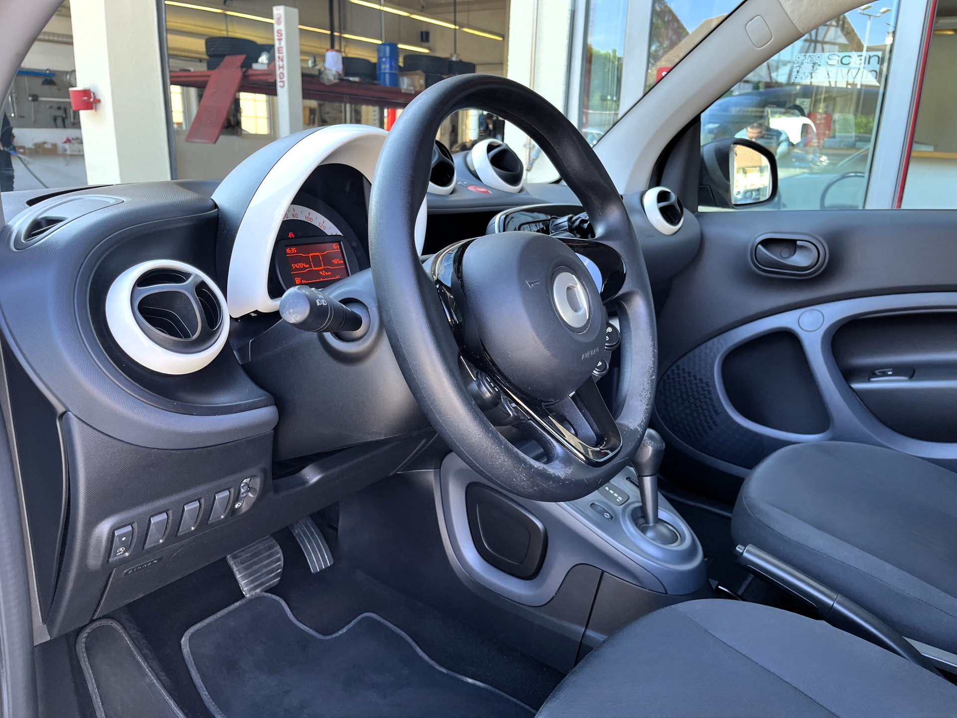 SMART fortwo twinmatic-image-12