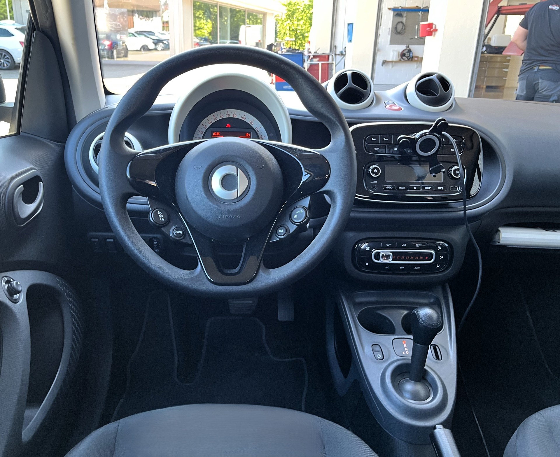 SMART fortwo twinmatic-image-10