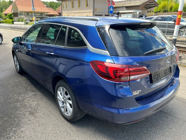 OPEL Astra Sports Tourer 1.5 CDTi Elegance-image-6