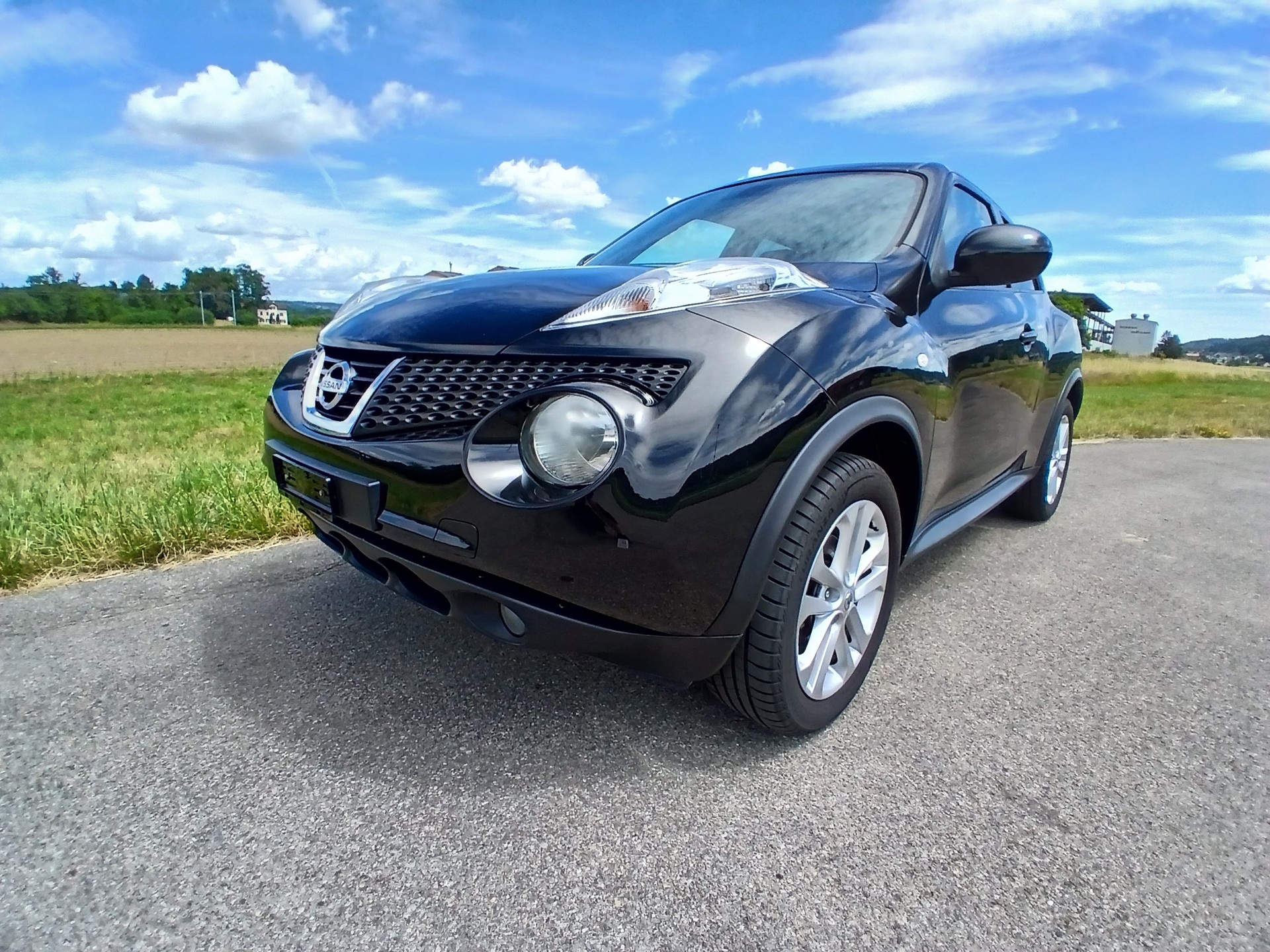 NISSAN Juke 1.6 Shiro