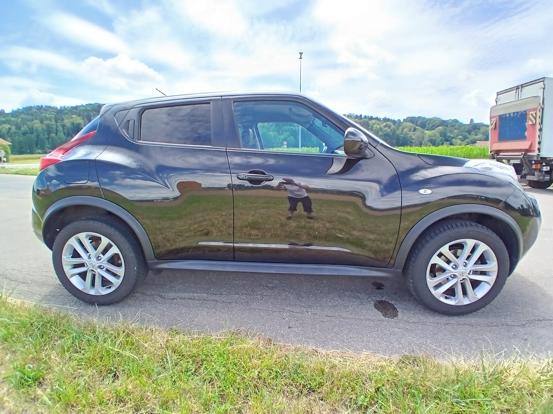 NISSAN Juke 1.6 Shiro-image-5