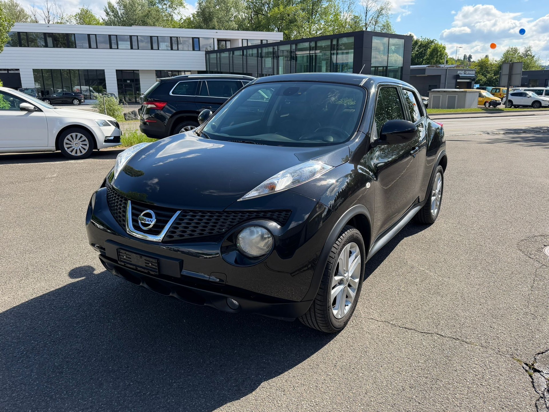 NISSAN Juke 1.6 Shiro-image-0