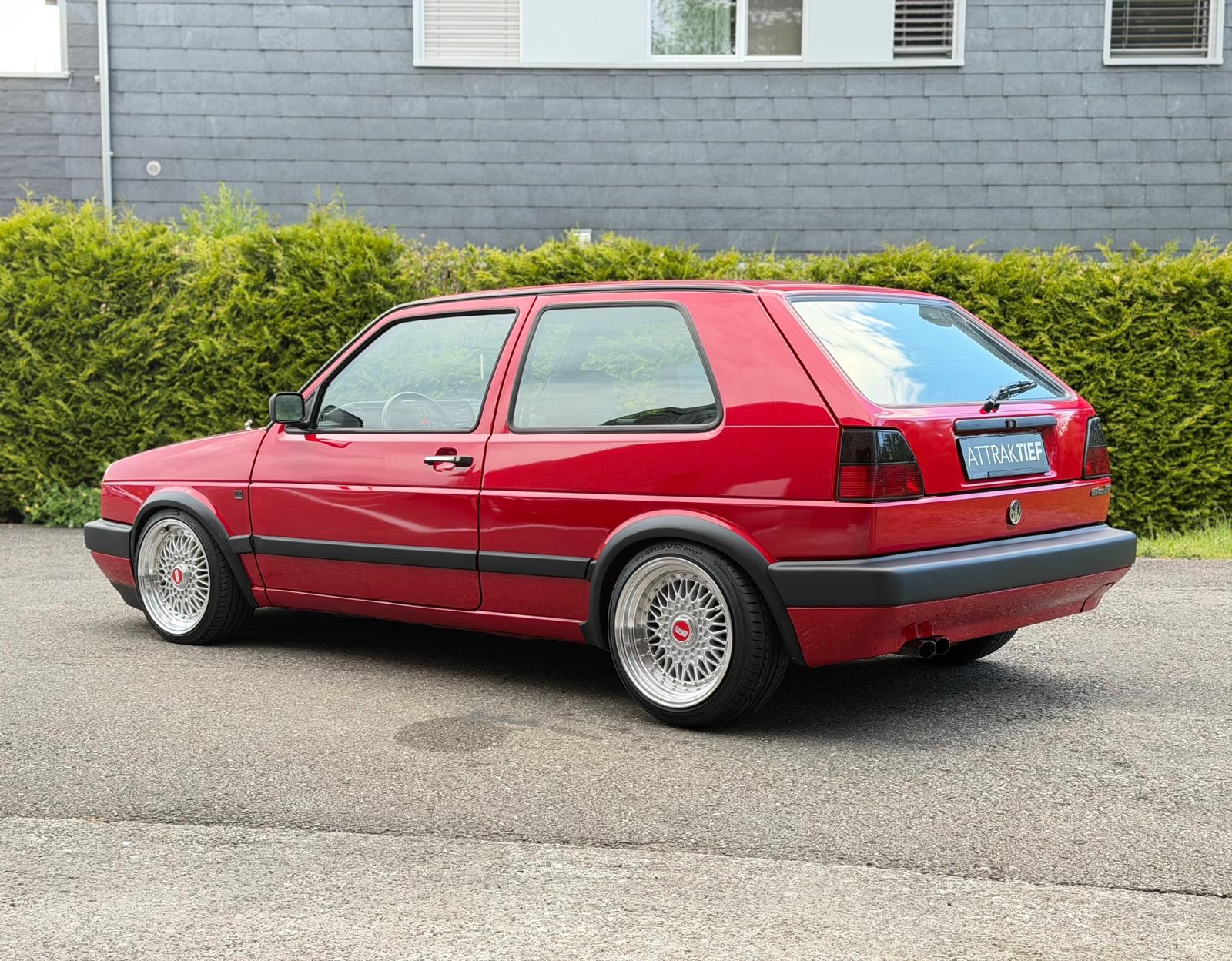 VW GOLF-image-2