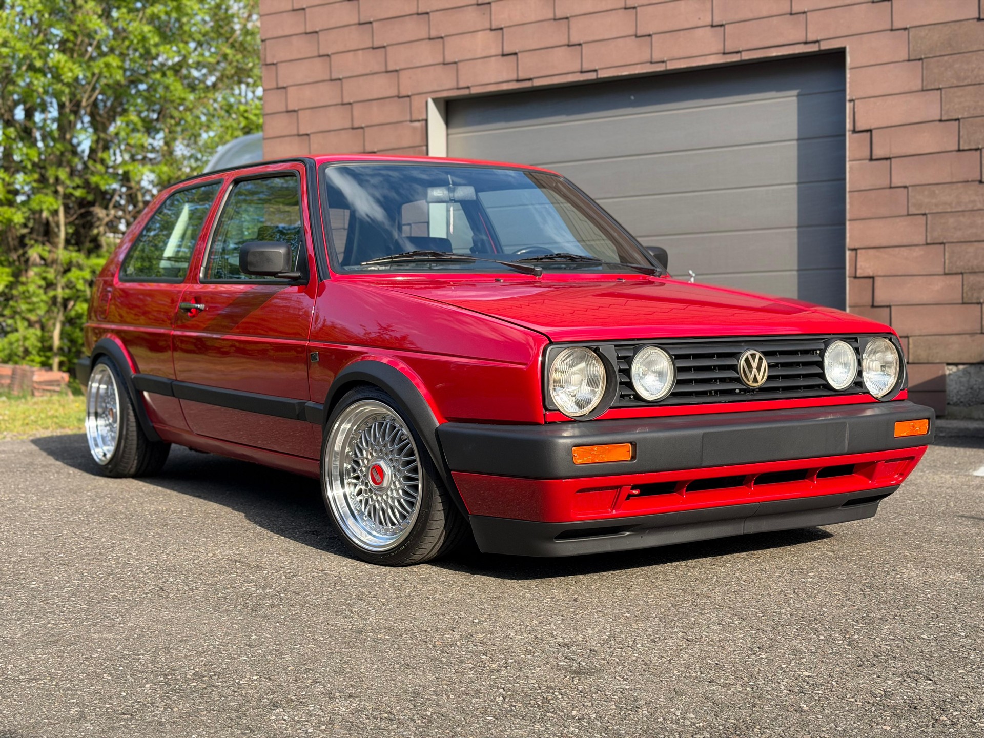 VW GOLF-image-0