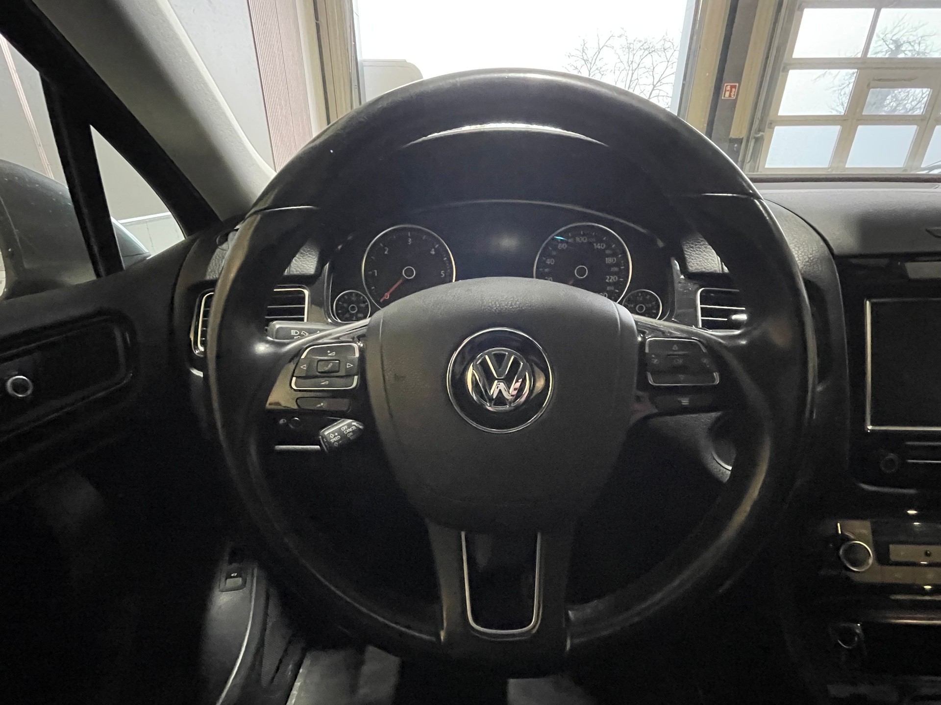 VW Touareg 3.0 TDI BMT Terrain Tech Bl.Pearl Tiptr-image-15