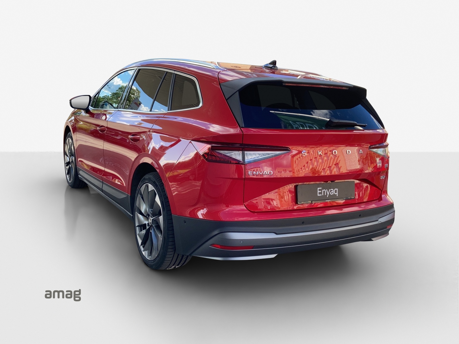 SKODA Enyaq iV 80x-image-2