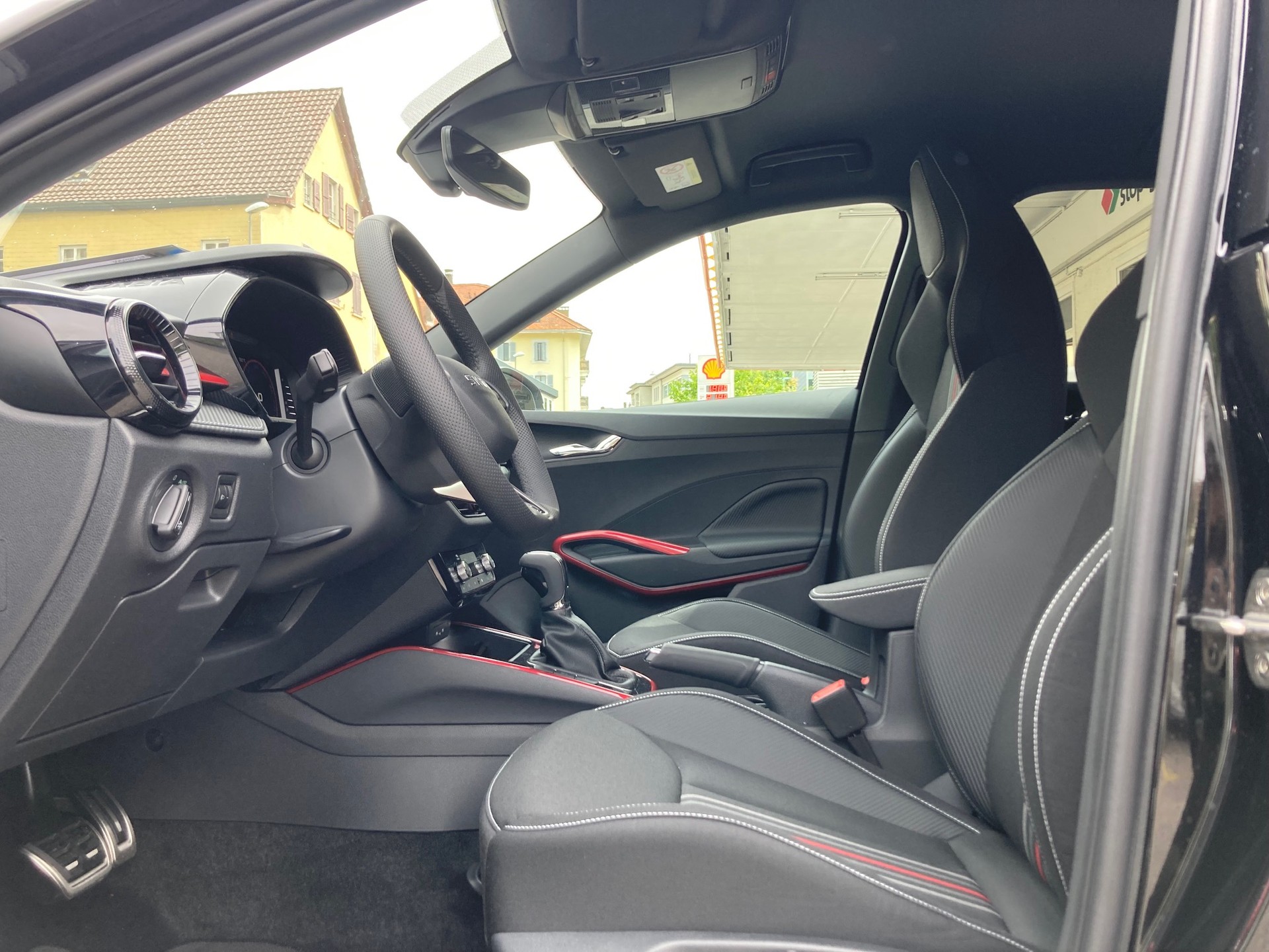 SKODA Fabia 1.0 TSI Monte Carlo DSG-image-7
