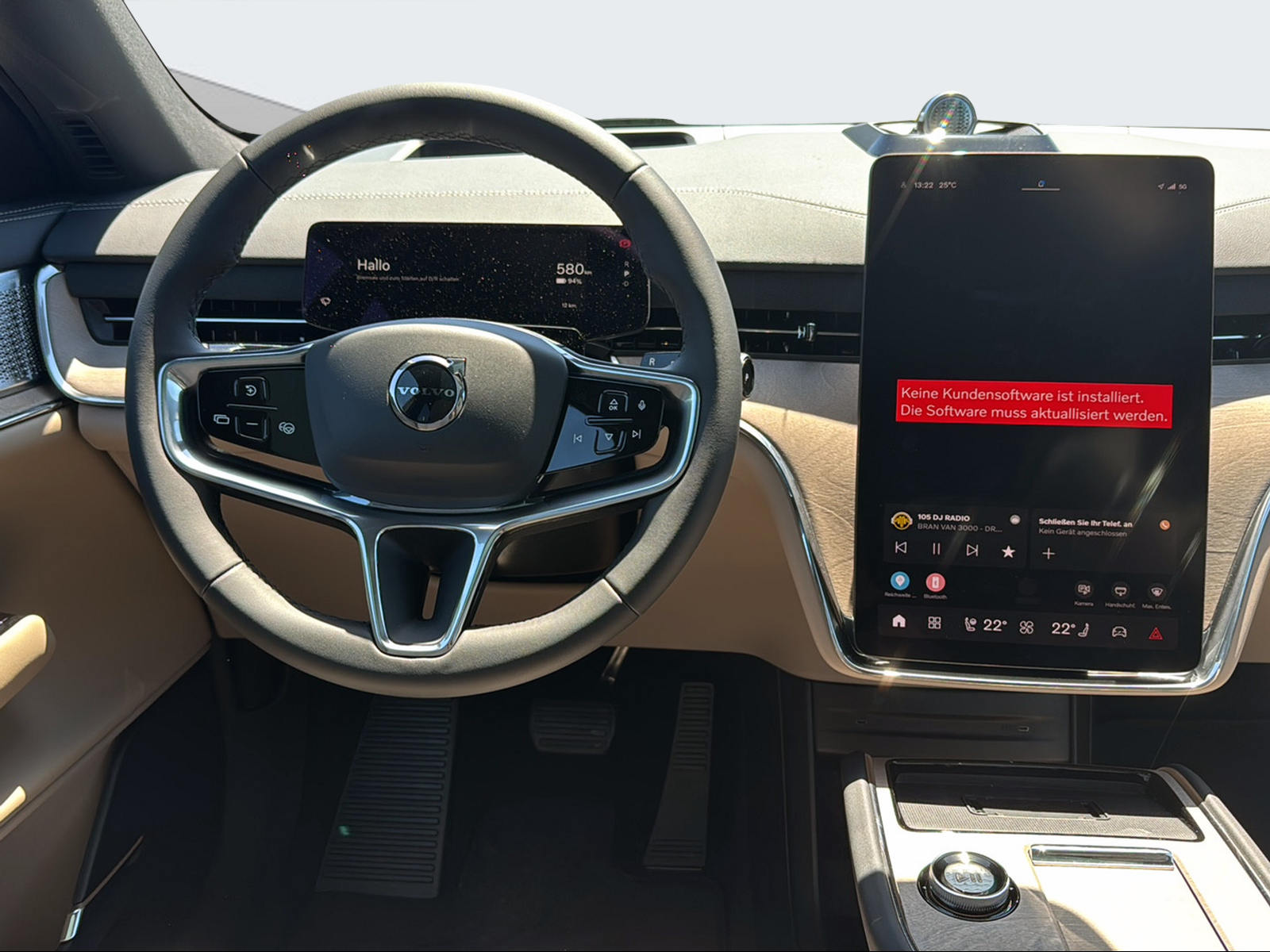 VOLVO EX 90 Twin Performance Ultra AWDD-image-12