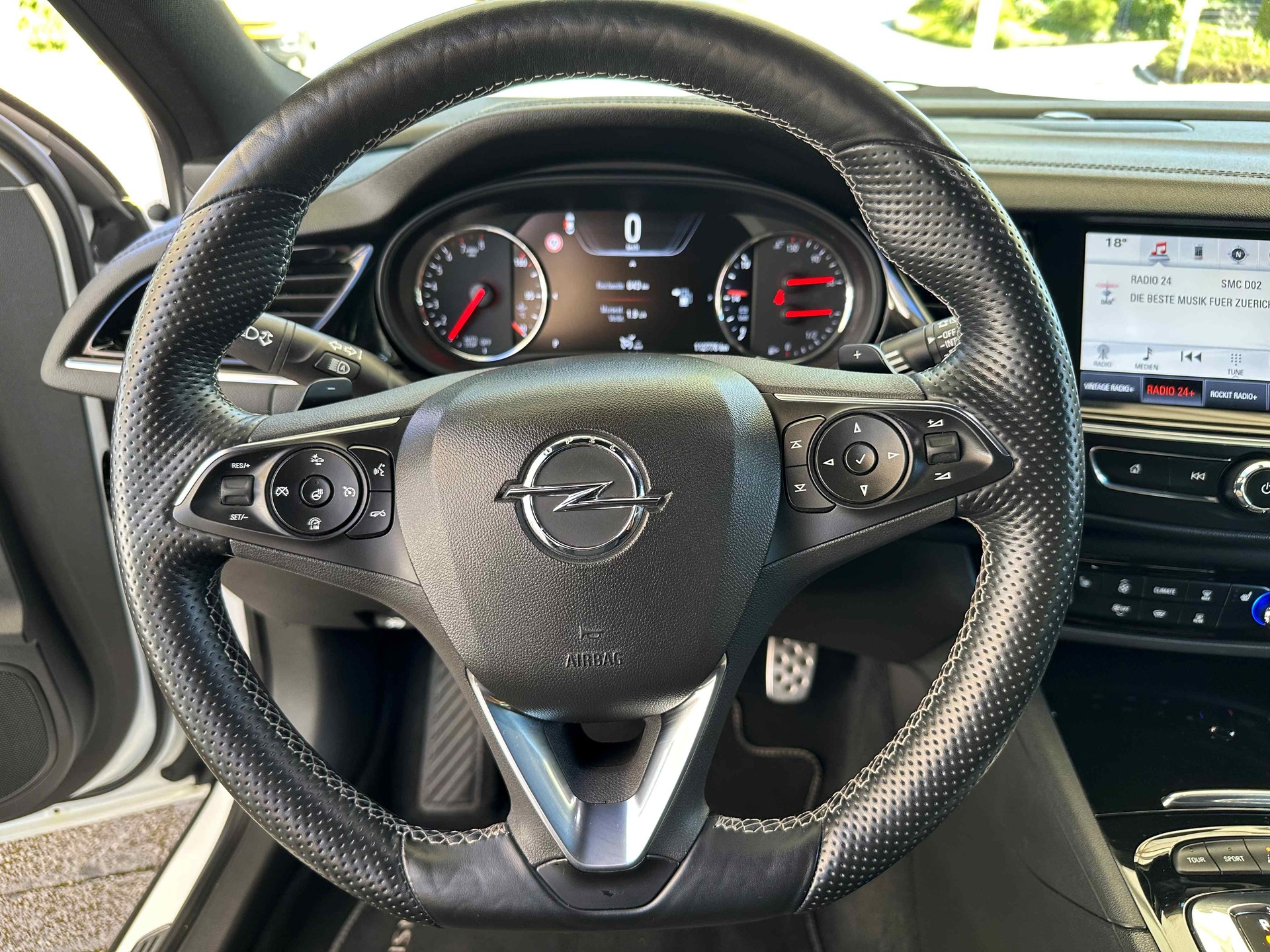 OPEL Insignia Sports Tourer 2.0 T Excellence AWD-image-10
