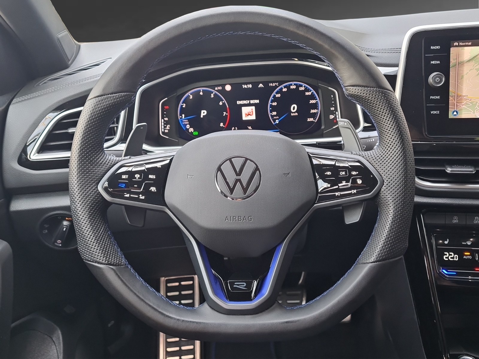 VW T-Roc 2.0 TSI R DSG 4Motion-image-8