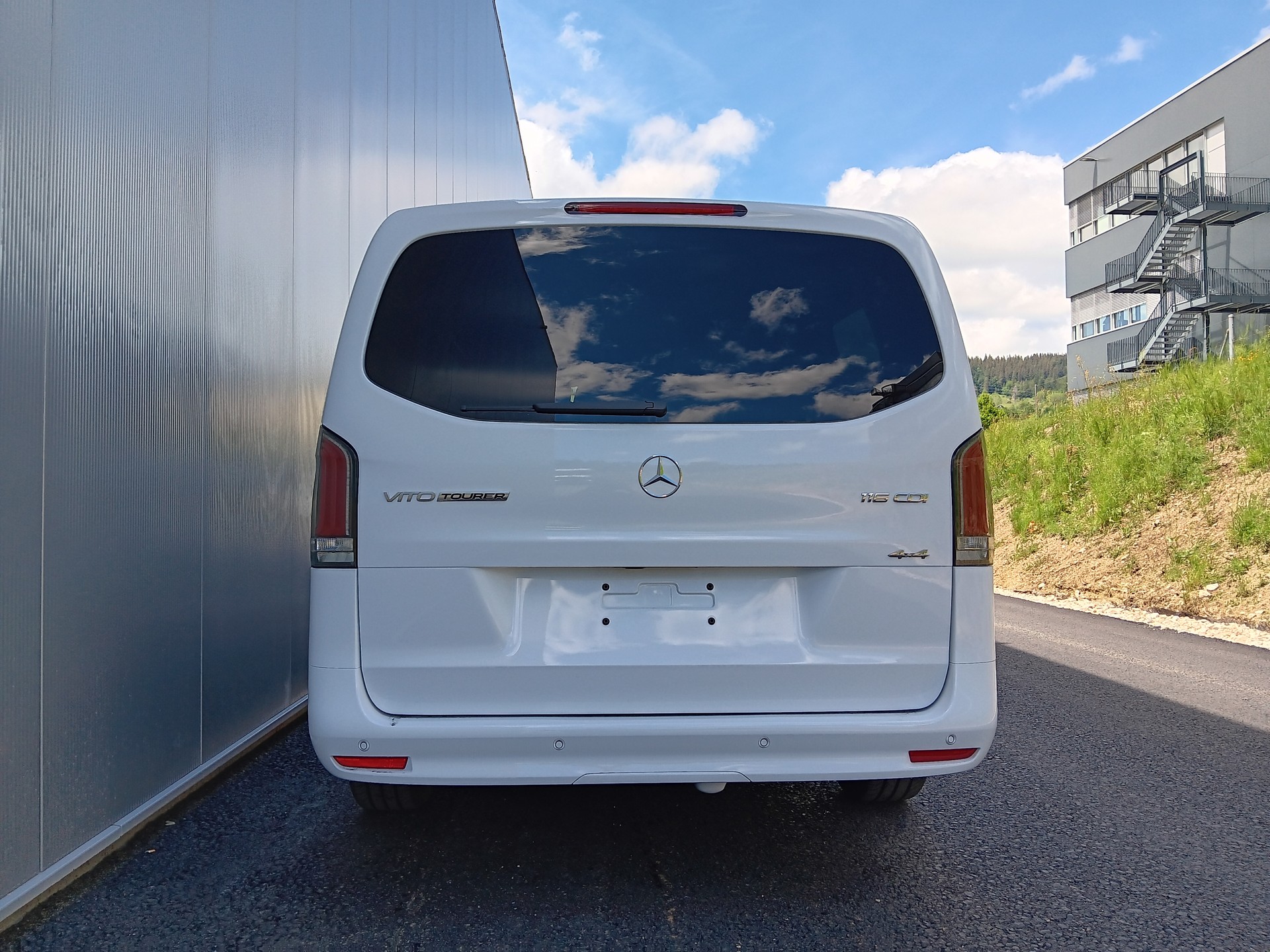 MERCEDES-BENZ Vito 116 CDI KB Tourer Select Family II 3200mm L 4X4-image-5