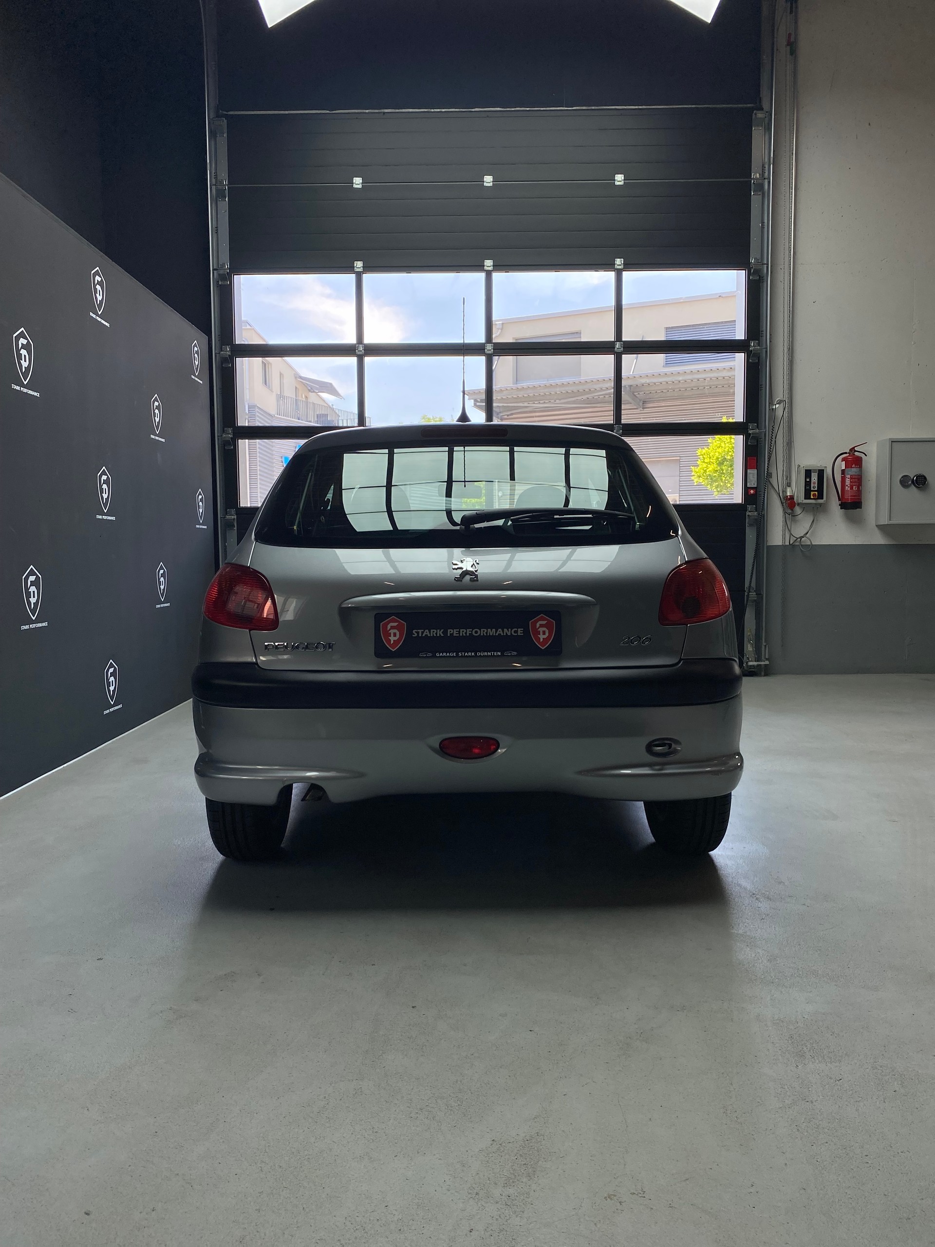 PEUGEOT PEUGEOT 206 1.6 16V Exclusive Edition Automatic-image-8