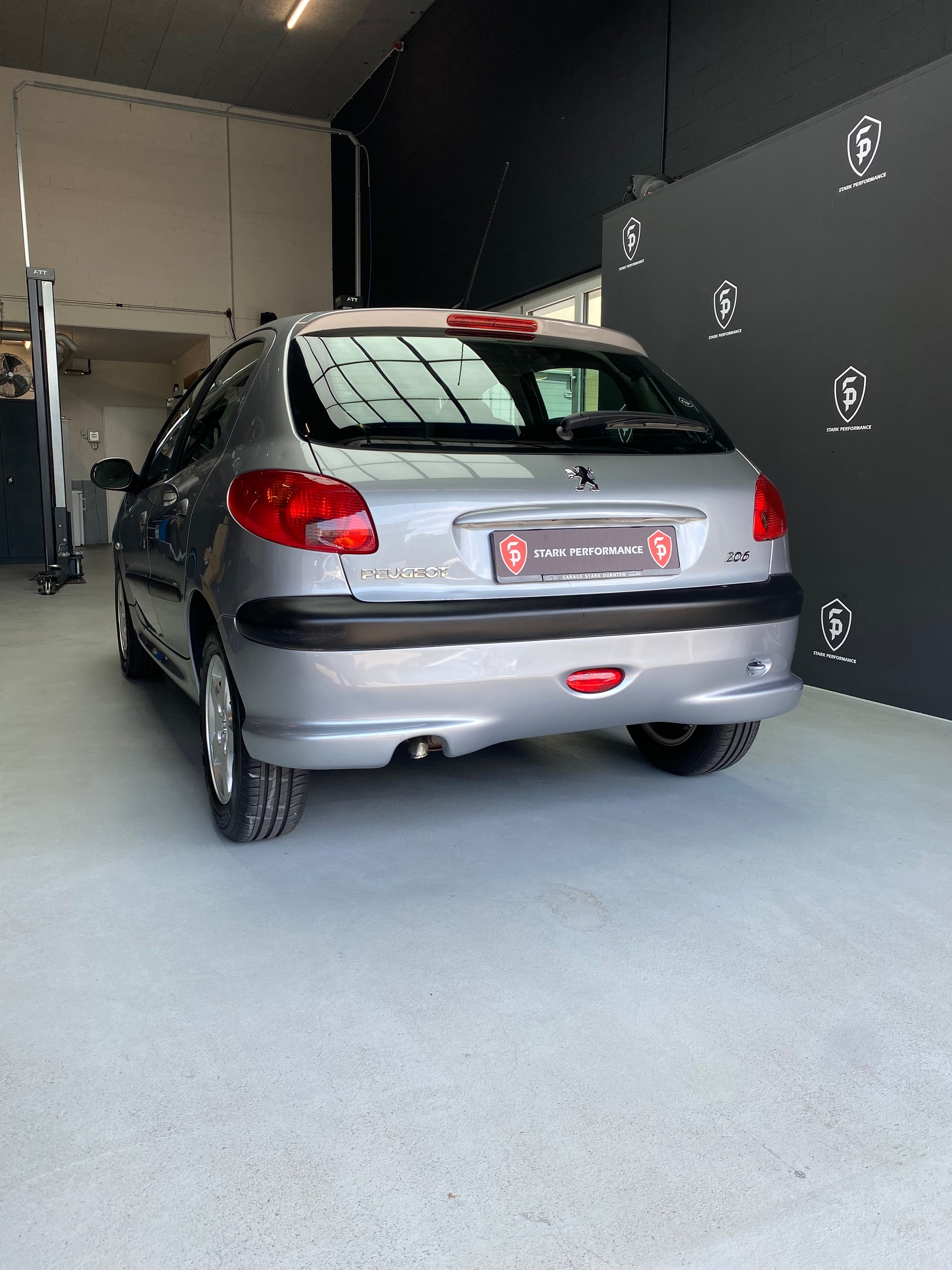 PEUGEOT PEUGEOT 206 1.6 16V Exclusive Edition Automatic-image-6