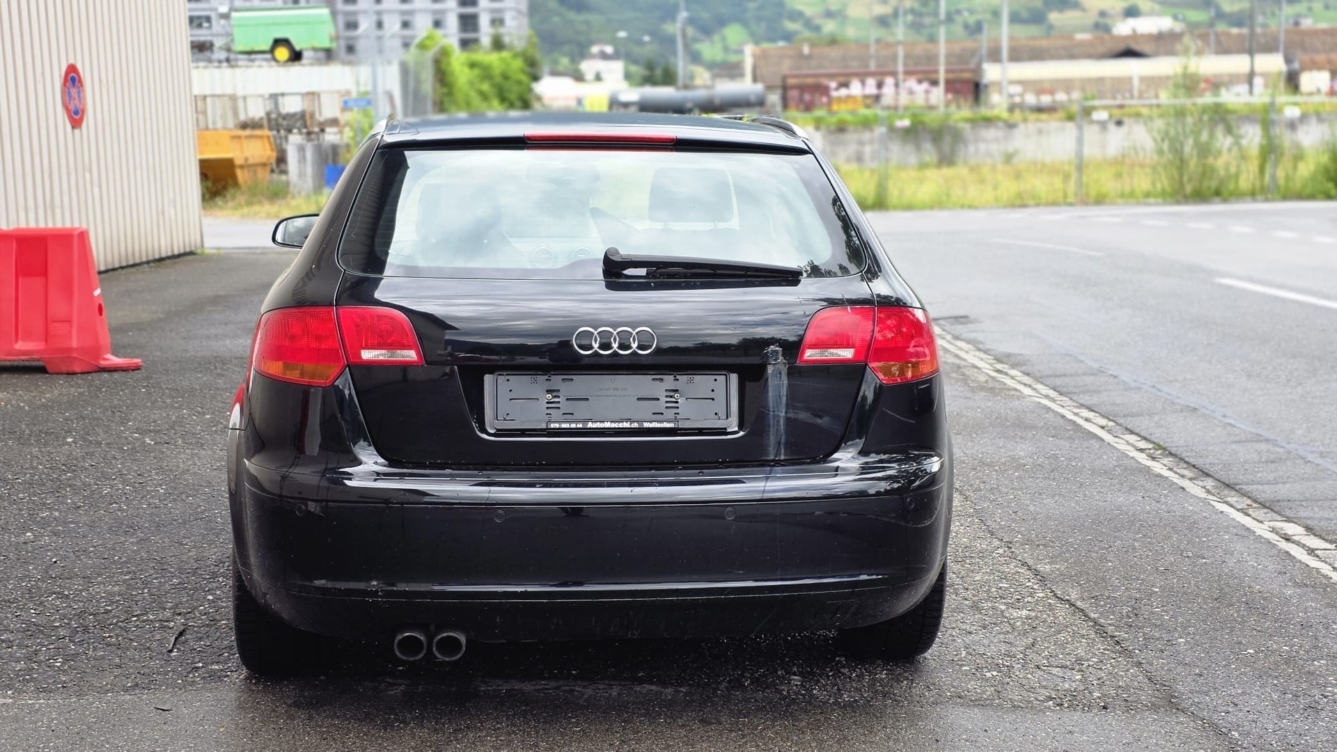 AUDI A3 Sportback 2.0 Turbo FSI Ambiente quattro-image-4