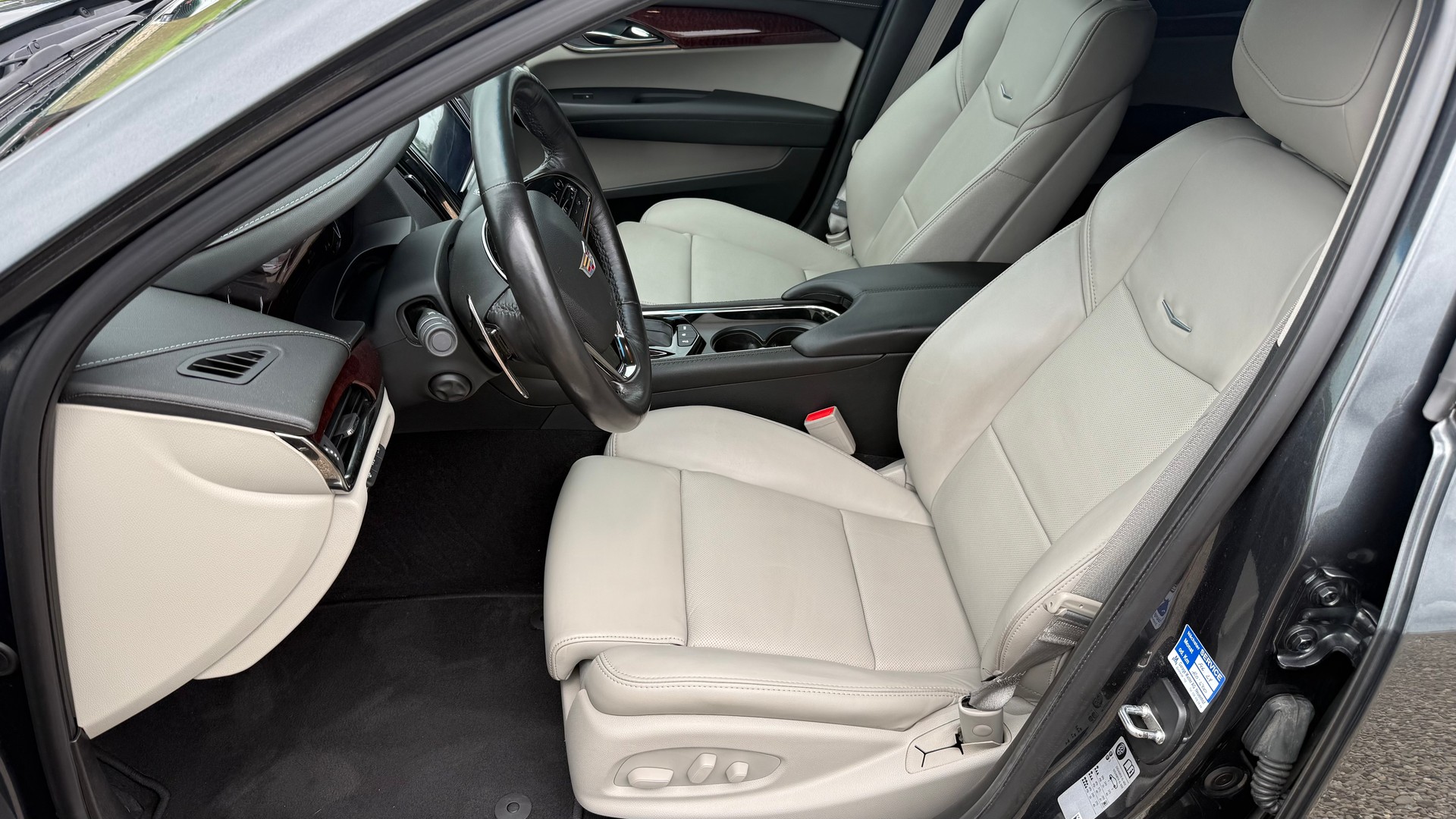 CADILLAC ATS Sedan 2.0 Turbo Premium AWD Automatic-image-2