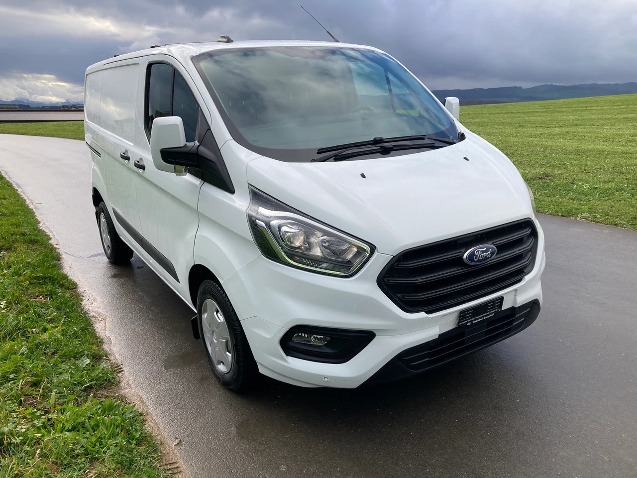 FORD Transit Custom Van 280 L1H1Trend-image-1