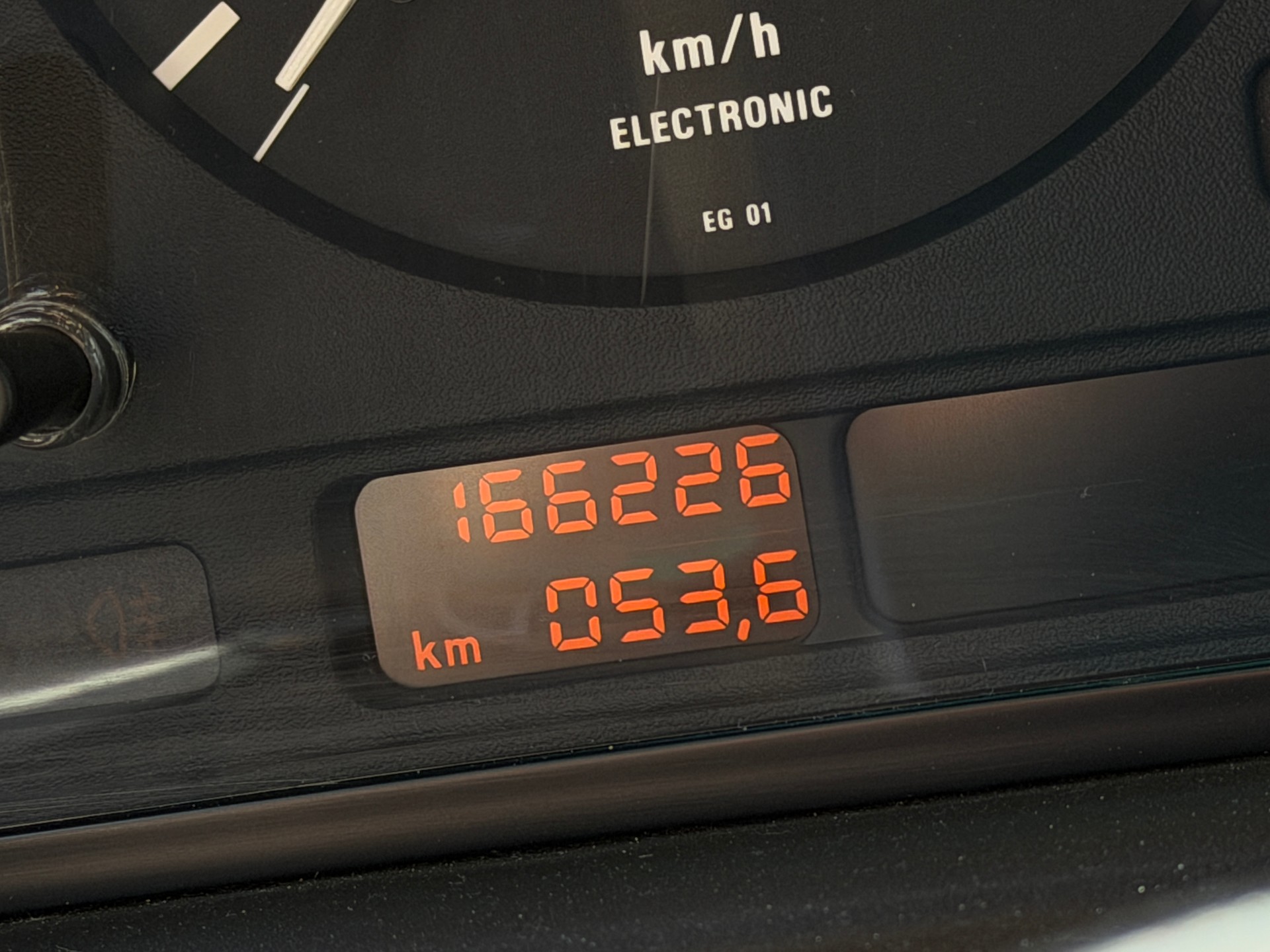 BMW 525i A-image-17