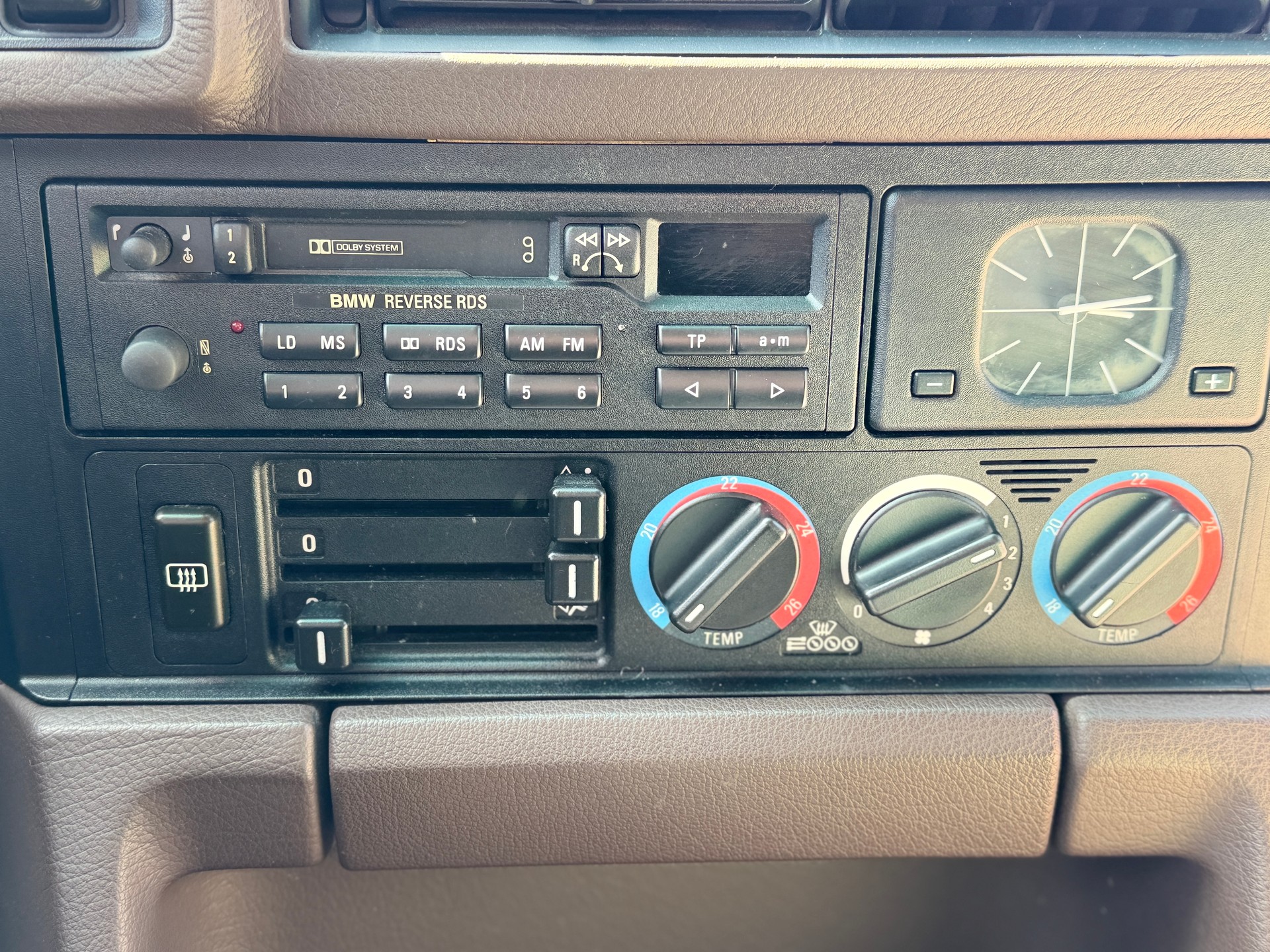 BMW 525i A-image-18
