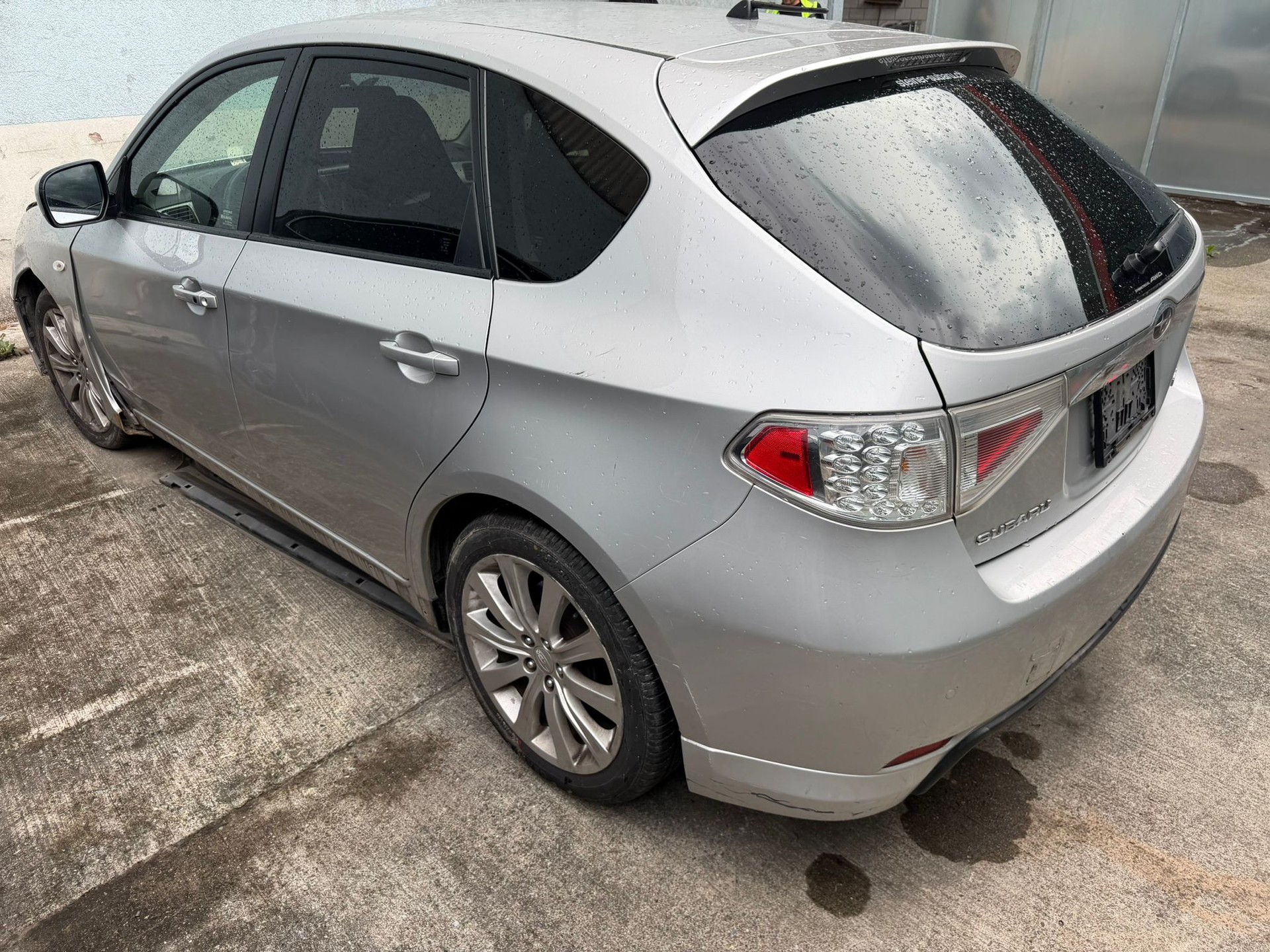 SUBARU Impreza 2.0R Swiss Automatic-image-2