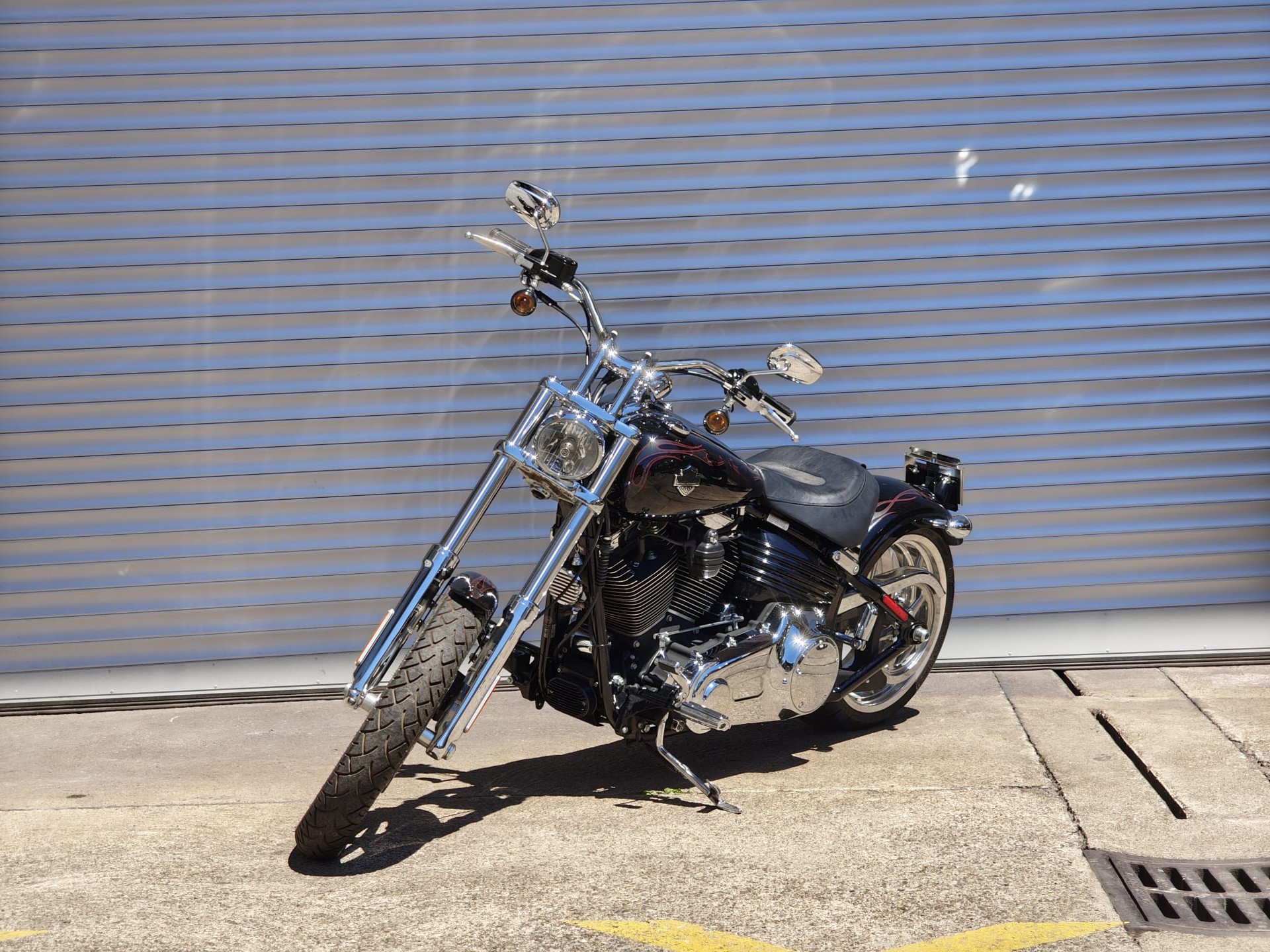HARLEY-DAVIDSON FXCWC Rocker C-image-1