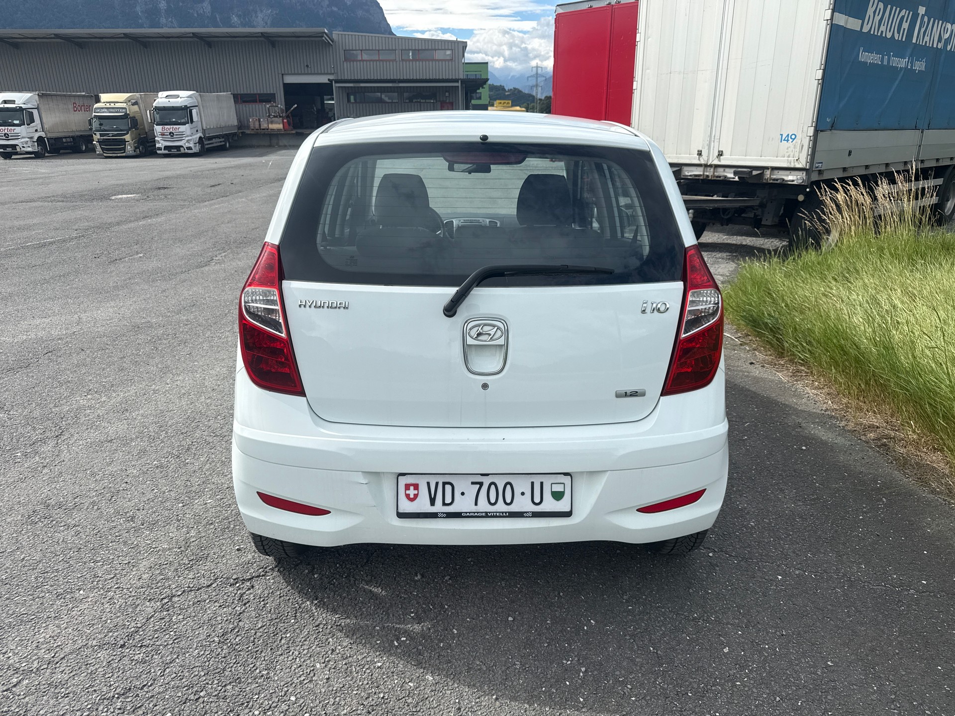 HYUNDAI i10 1.2 Style Automatic-image-3