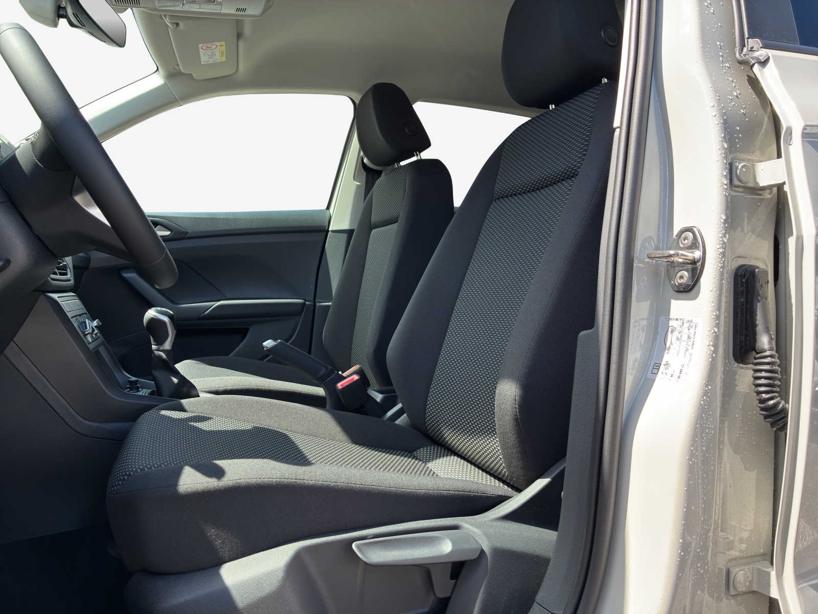 VW T-Cross 1.0 TSI-image-7