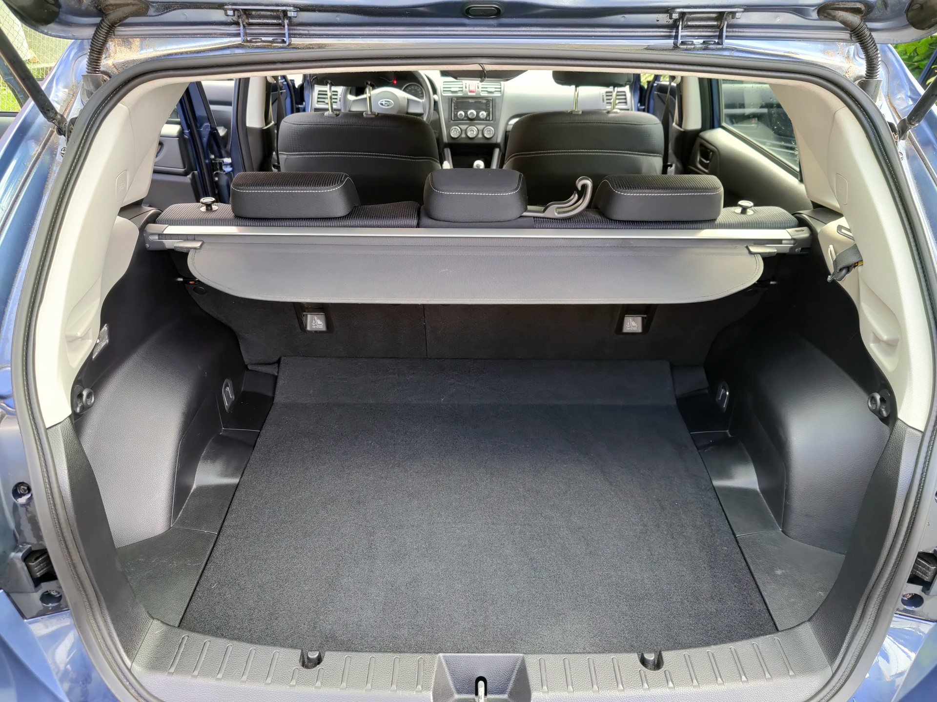SUBARU 1.6i Swiss One-image-4