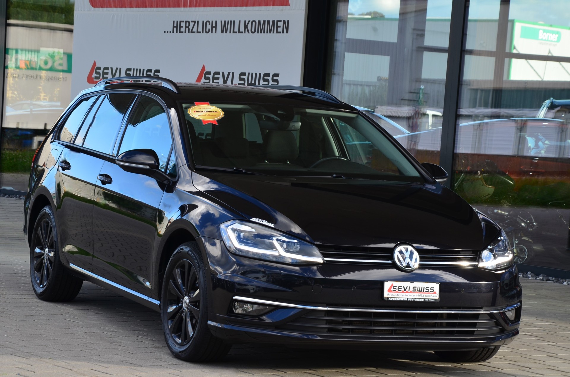 VW Golf Variant 2.0 TDI Comfortline 4Motion DSG*Frisch ab MFK,1 Jahr oder 20'000km Garantie*-image-0