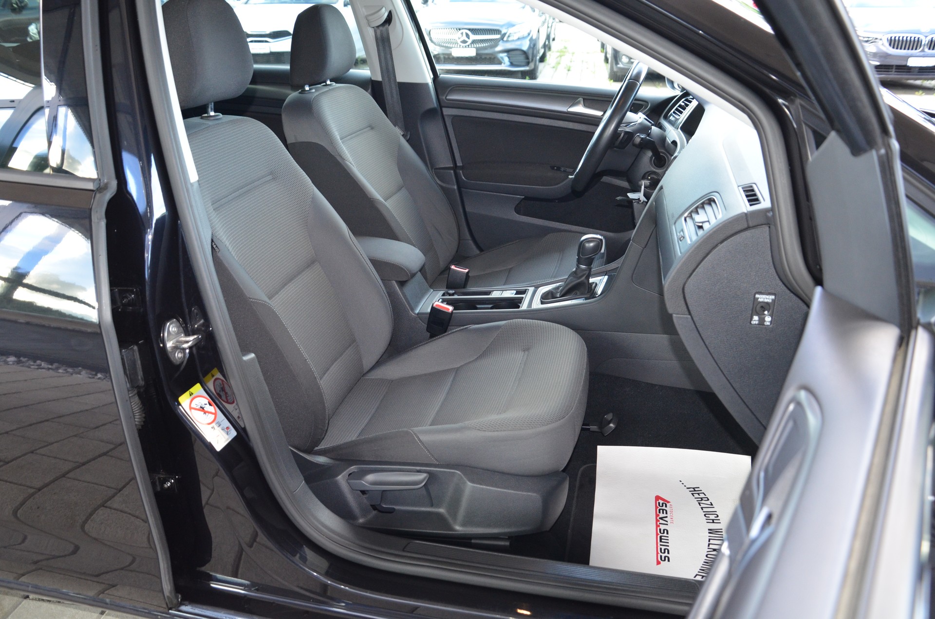 VW Golf Variant 2.0 TDI Comfortline 4Motion DSG*Frisch ab MFK,1 Jahr oder 20'000km Garantie*-image-8