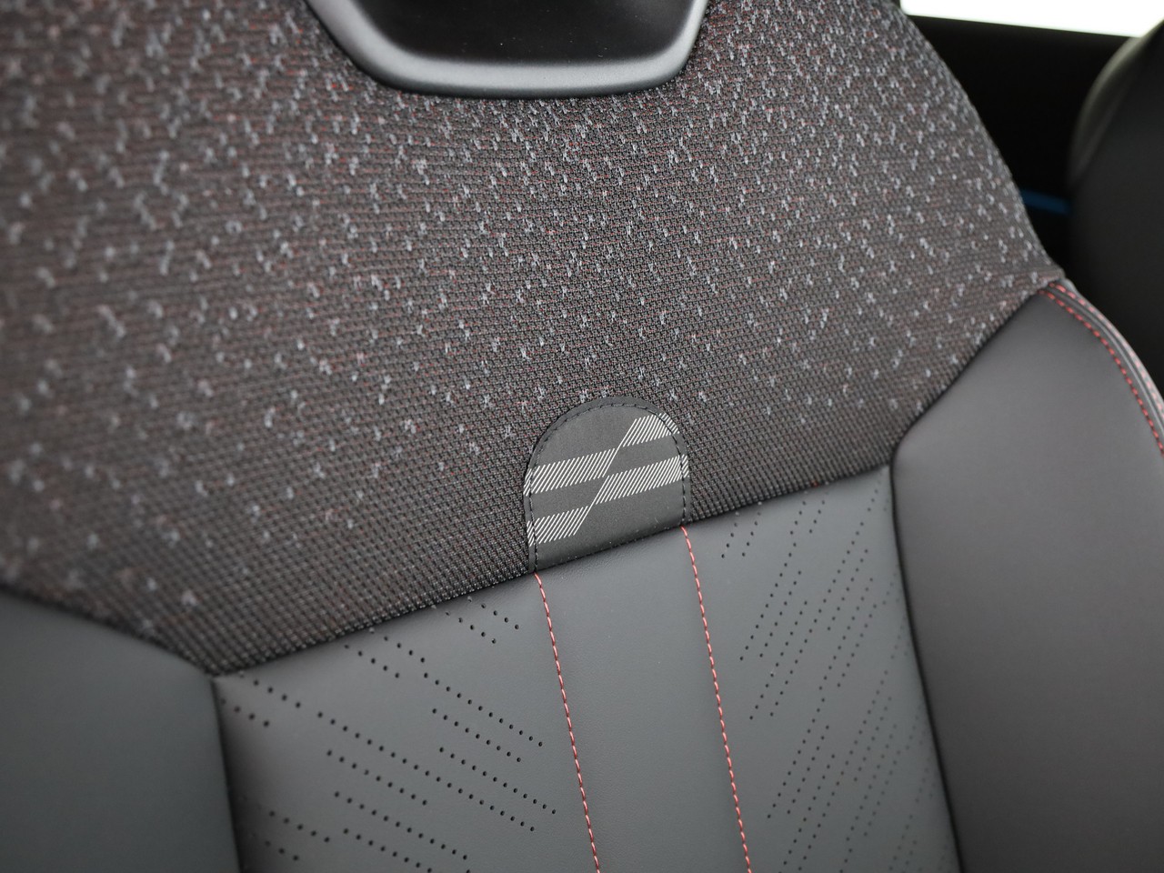 MINI Countryman C-image-15