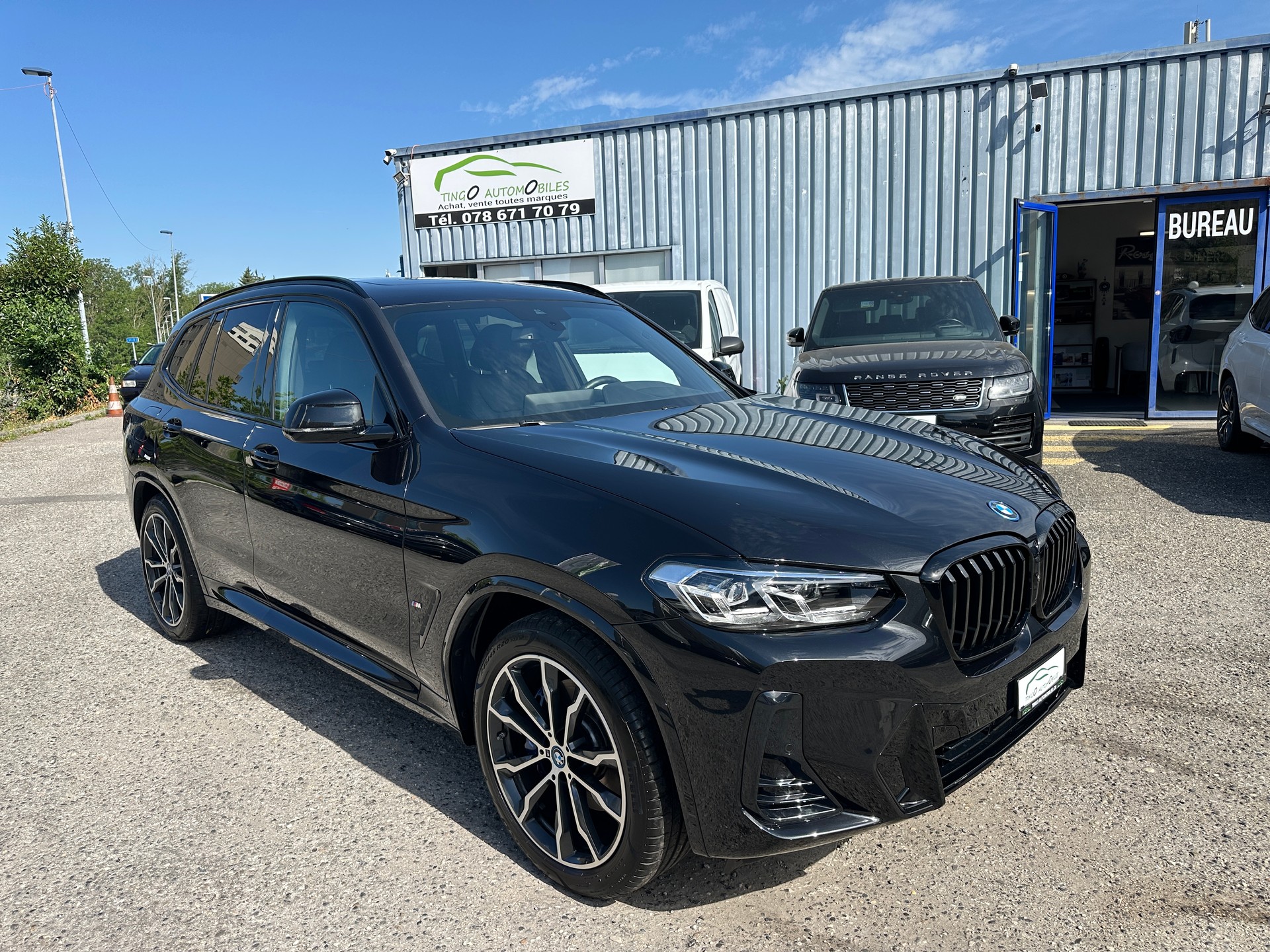 BMW X3 xDrive 30e M Sport-showroom-element-1