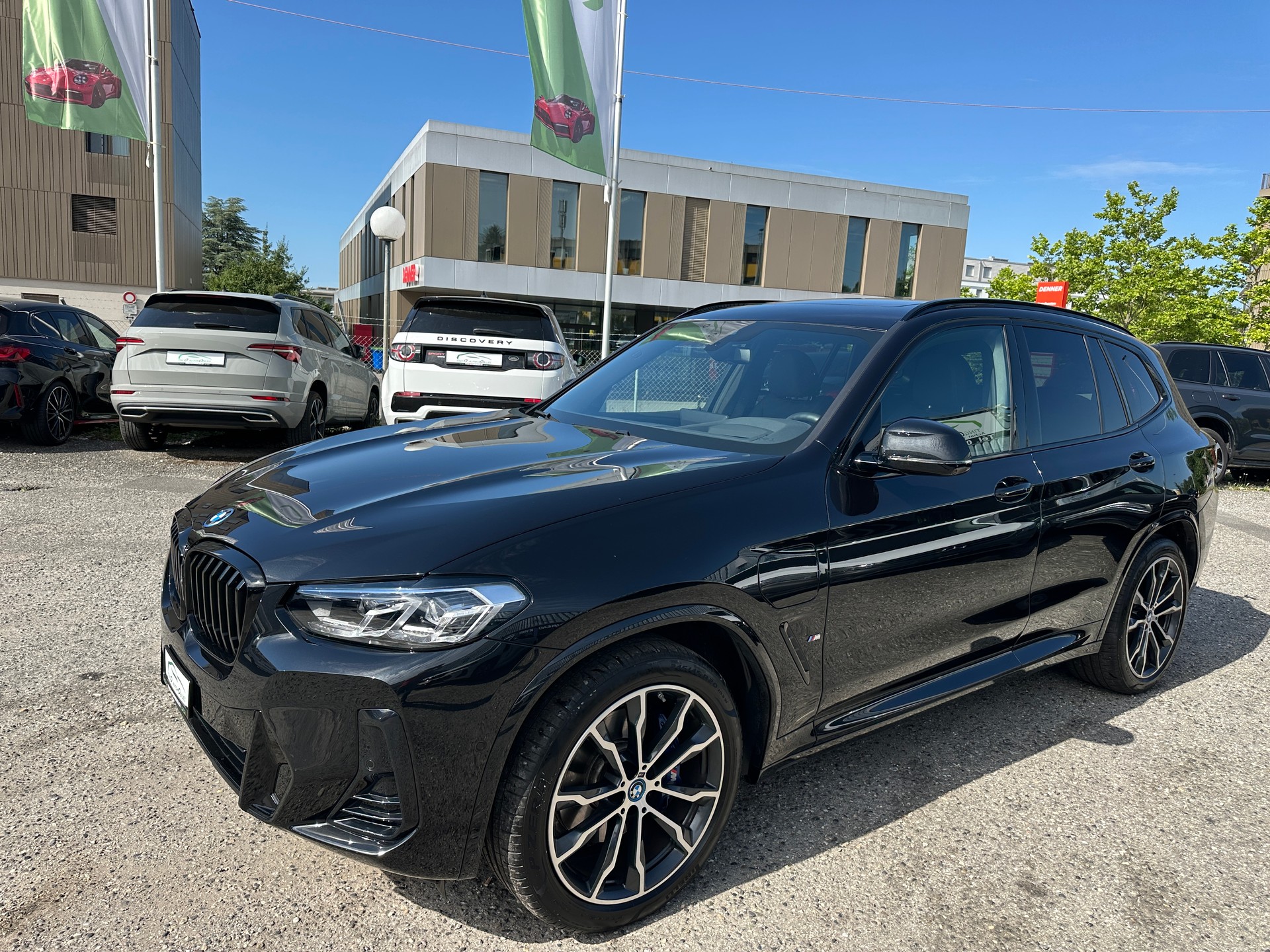 BMW X3 xDrive 30e M Sport-showroom-element-2