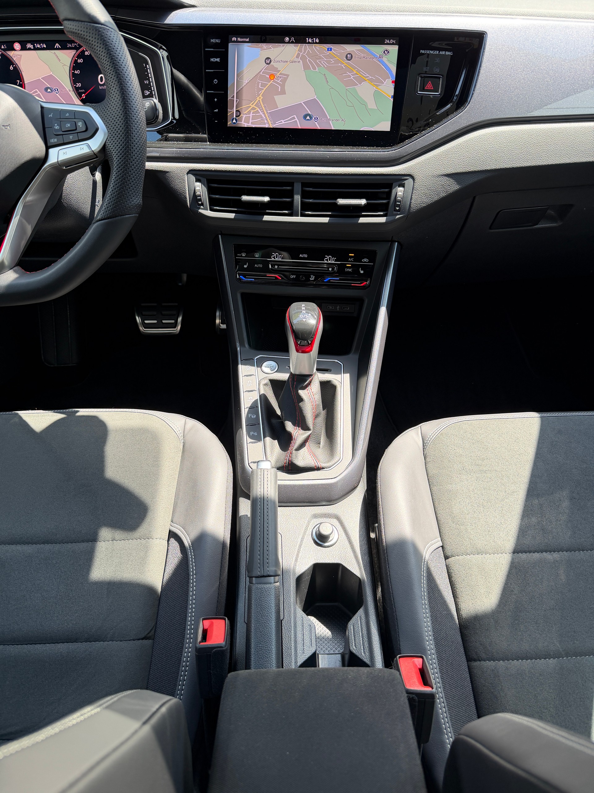 VW Polo 2.0 TSI GTI DSG-image-8