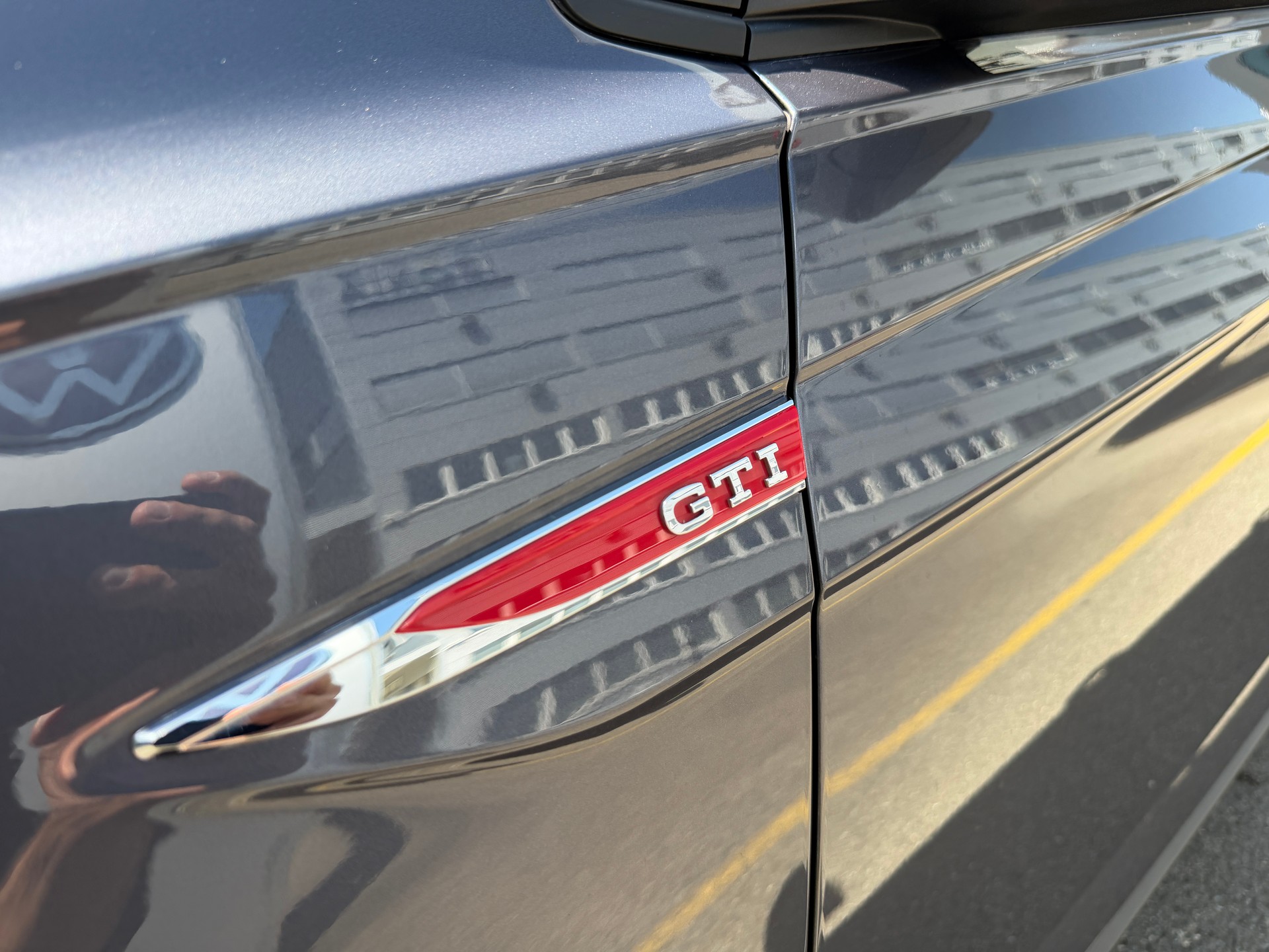 VW Polo 2.0 TSI GTI DSG-image-19