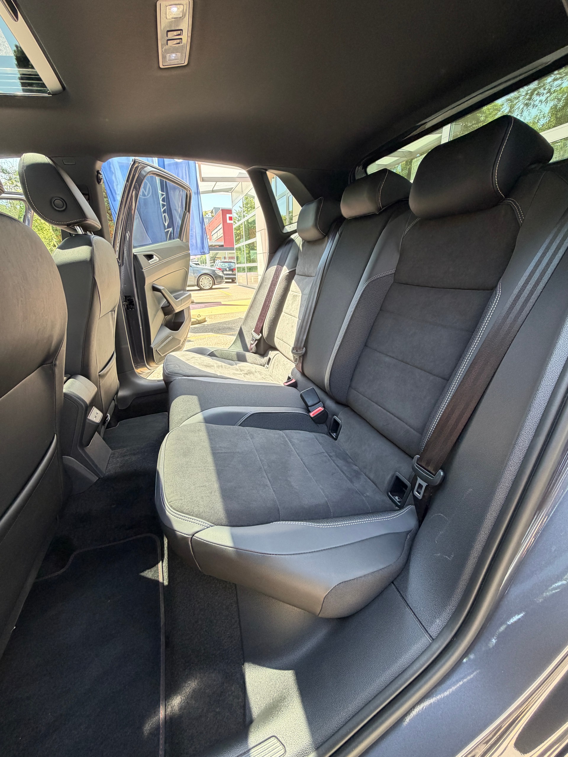 VW Polo 2.0 TSI GTI DSG-image-10