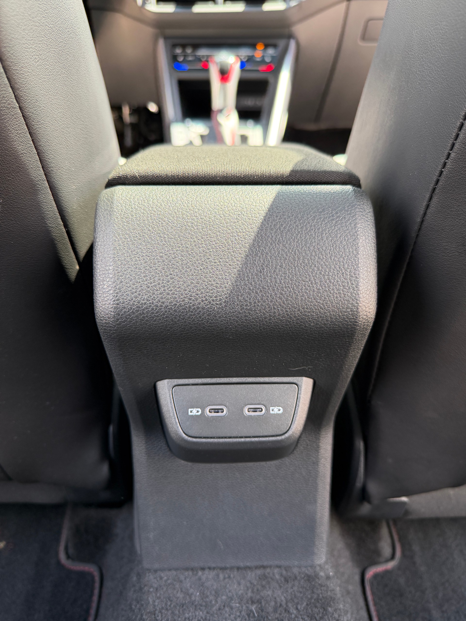 VW Polo 2.0 TSI GTI DSG-image-11