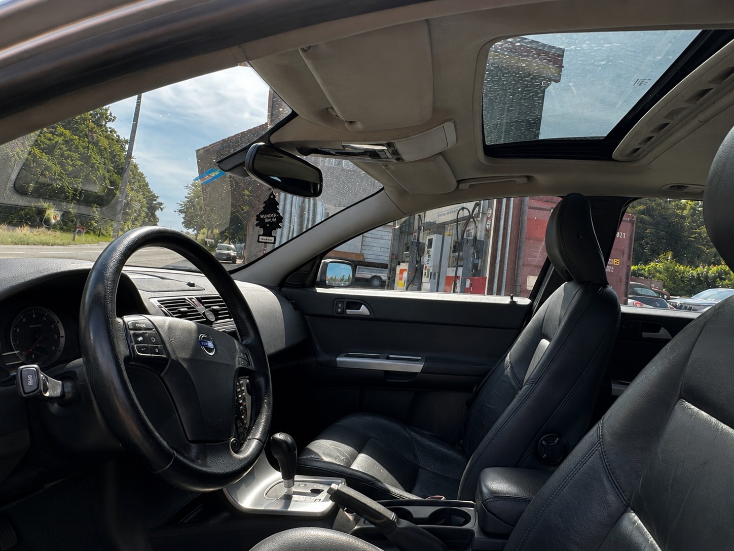 VOLVO V50 T5 Summum-image-10