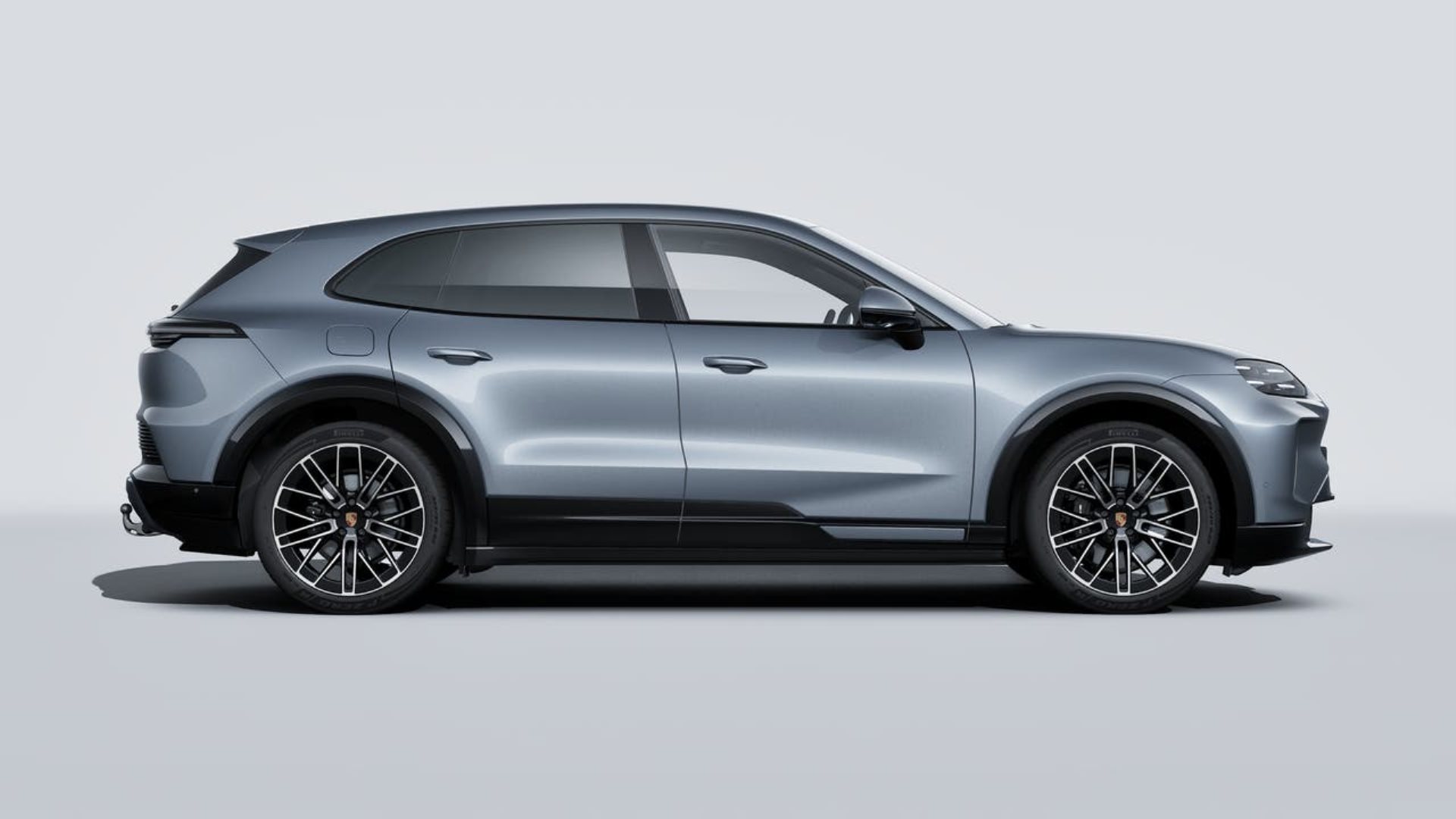 PORSCHE Cayenne S Electric-image-5