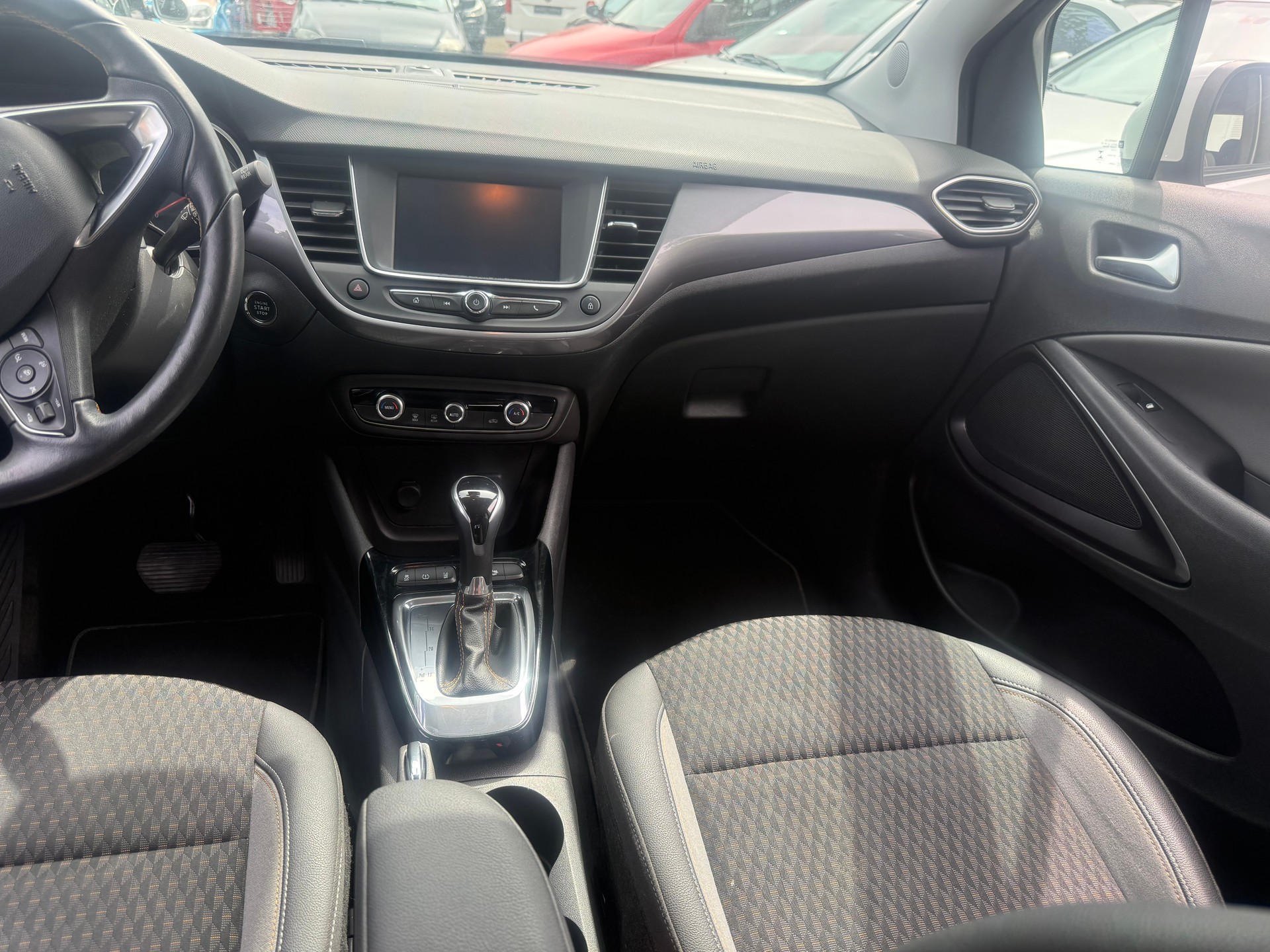 OPEL Crossland X 1.2i TP Excellence Automatik-image-7