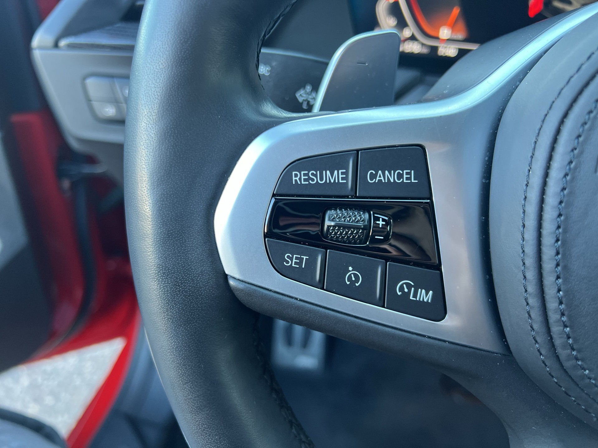 BMW M135i xDrive Steptronic-image-15