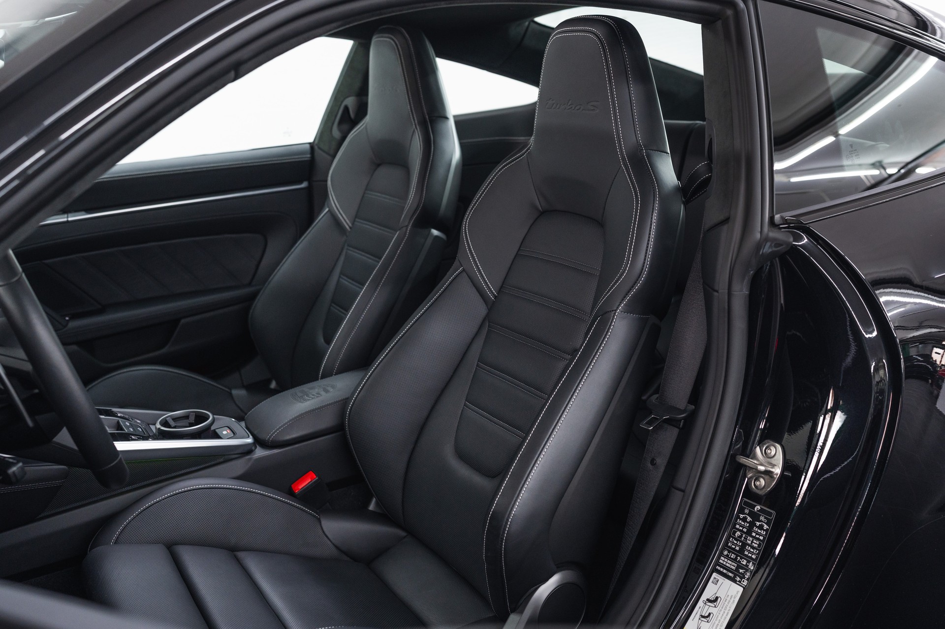 PORSCHE 911 Turbo S PDK-image-11