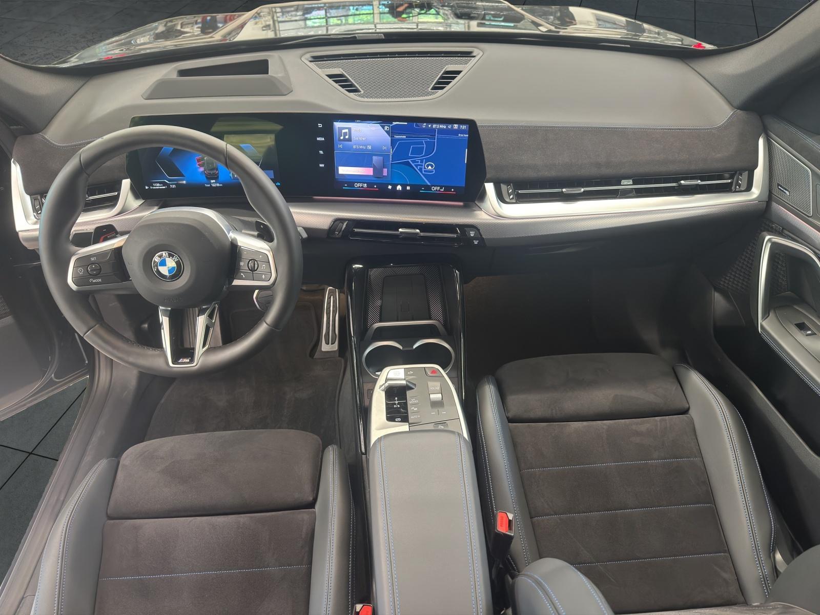 BMW X1 20d xDrive M Sportpaket Pro-image-9