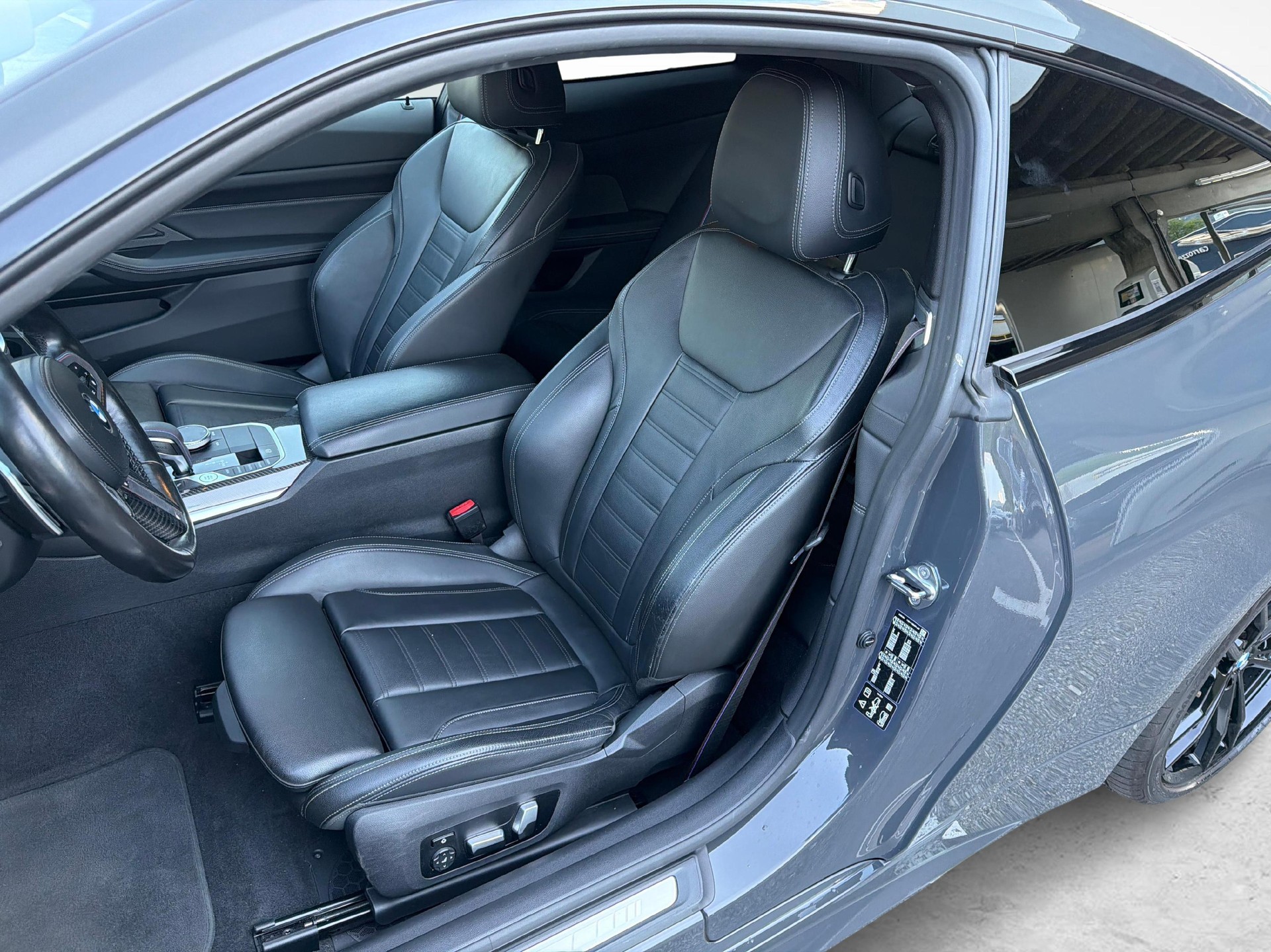 BMW 420d xDrive SAG Coupé-image-10